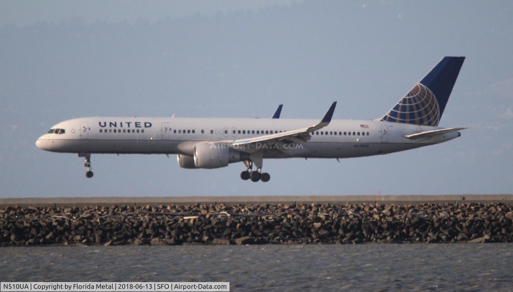 N510UA, 1990 Boeing 757-222 C/N 24780, United