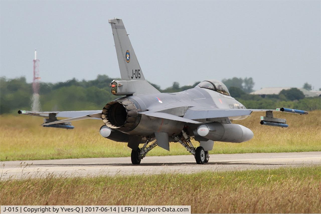 J-015, 1991 Fokker F-16A Fighting Falcon C/N 6D-171, Fokker F-16A Fighting Falcon, Taxiing to flight line, Landivisiau Naval Air Base (LFRJ) Tiger Meet 2017