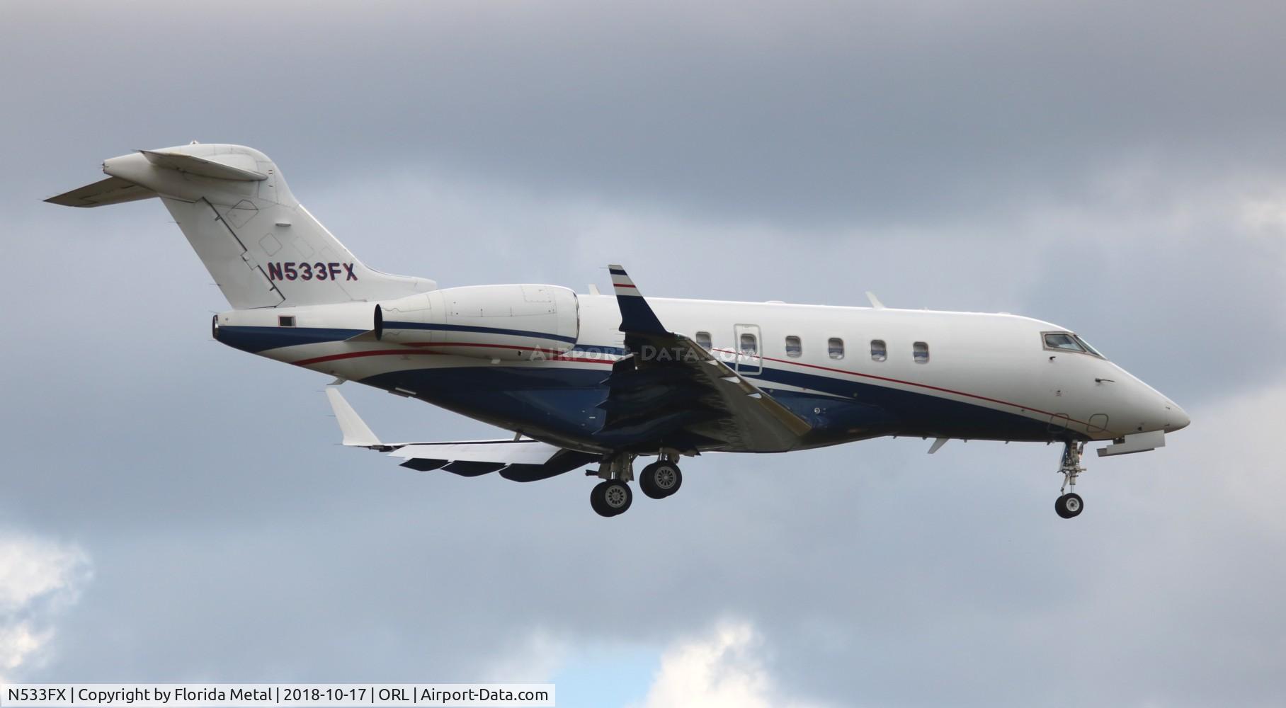N533FX, 2007 Bombardier Challenger 300 (BD-100-1A10) C/N 20160, FlexJet