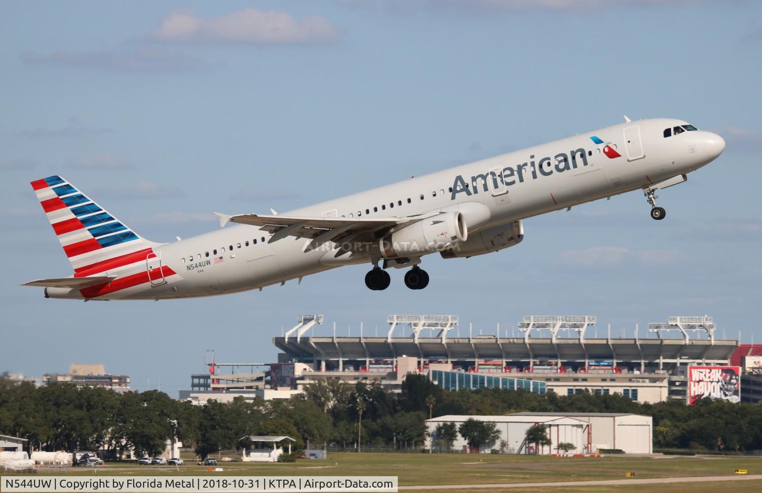 N544UW, 2011 Airbus A321-231 C/N 4847, American