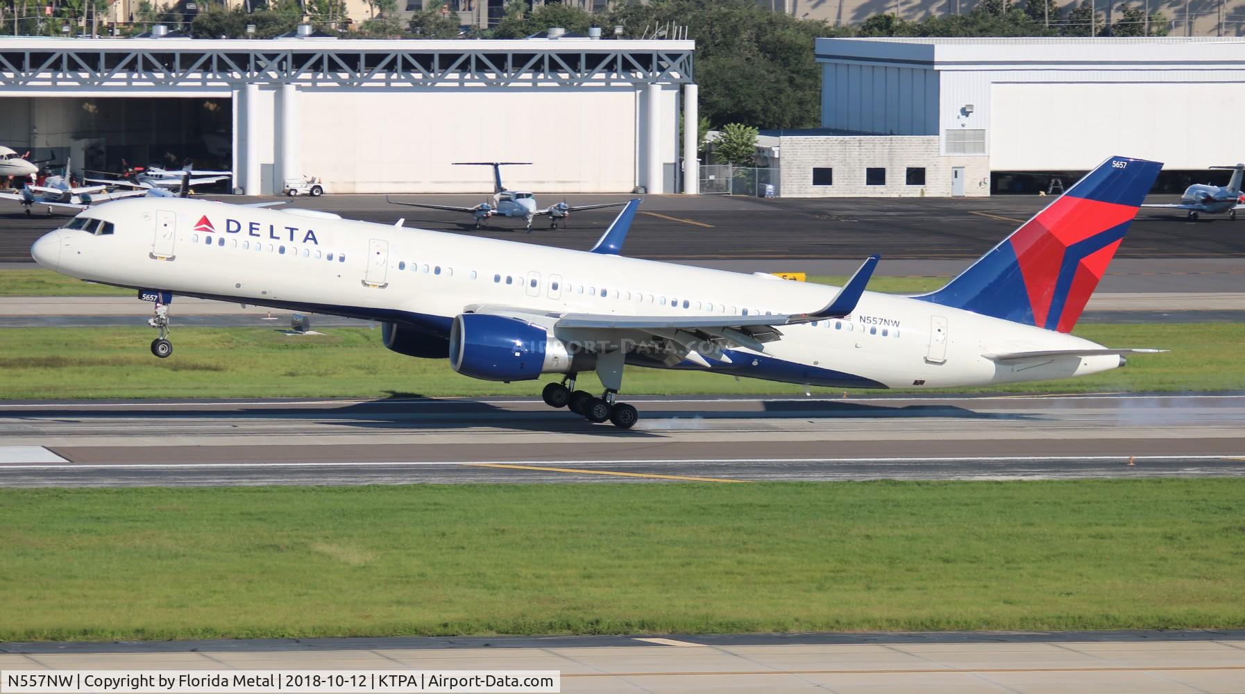 N557NW, 2002 Boeing 757-251 C/N 33393, Delta