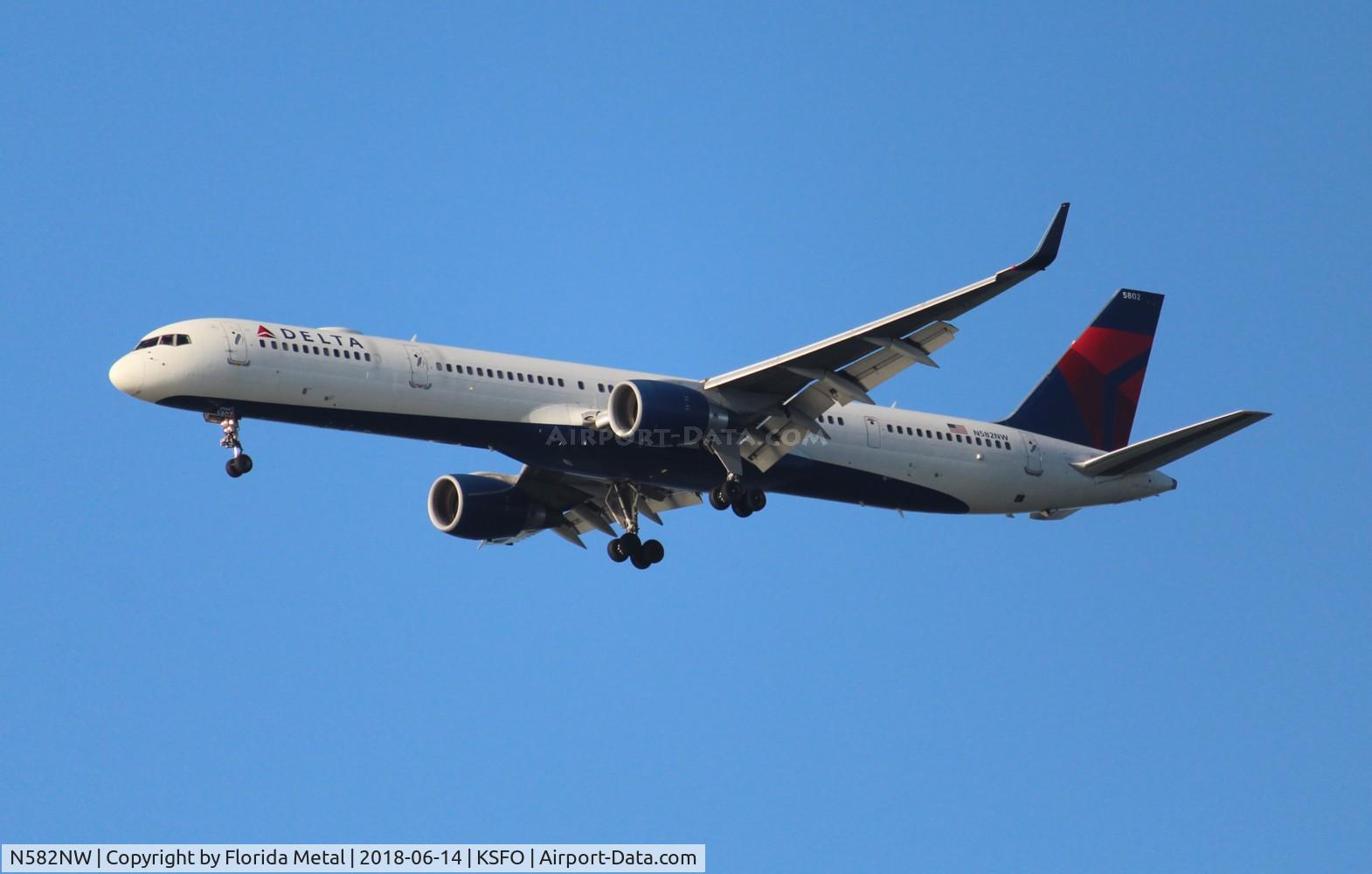 N582NW, 2002 Boeing 757-351 C/N 32981, Delta