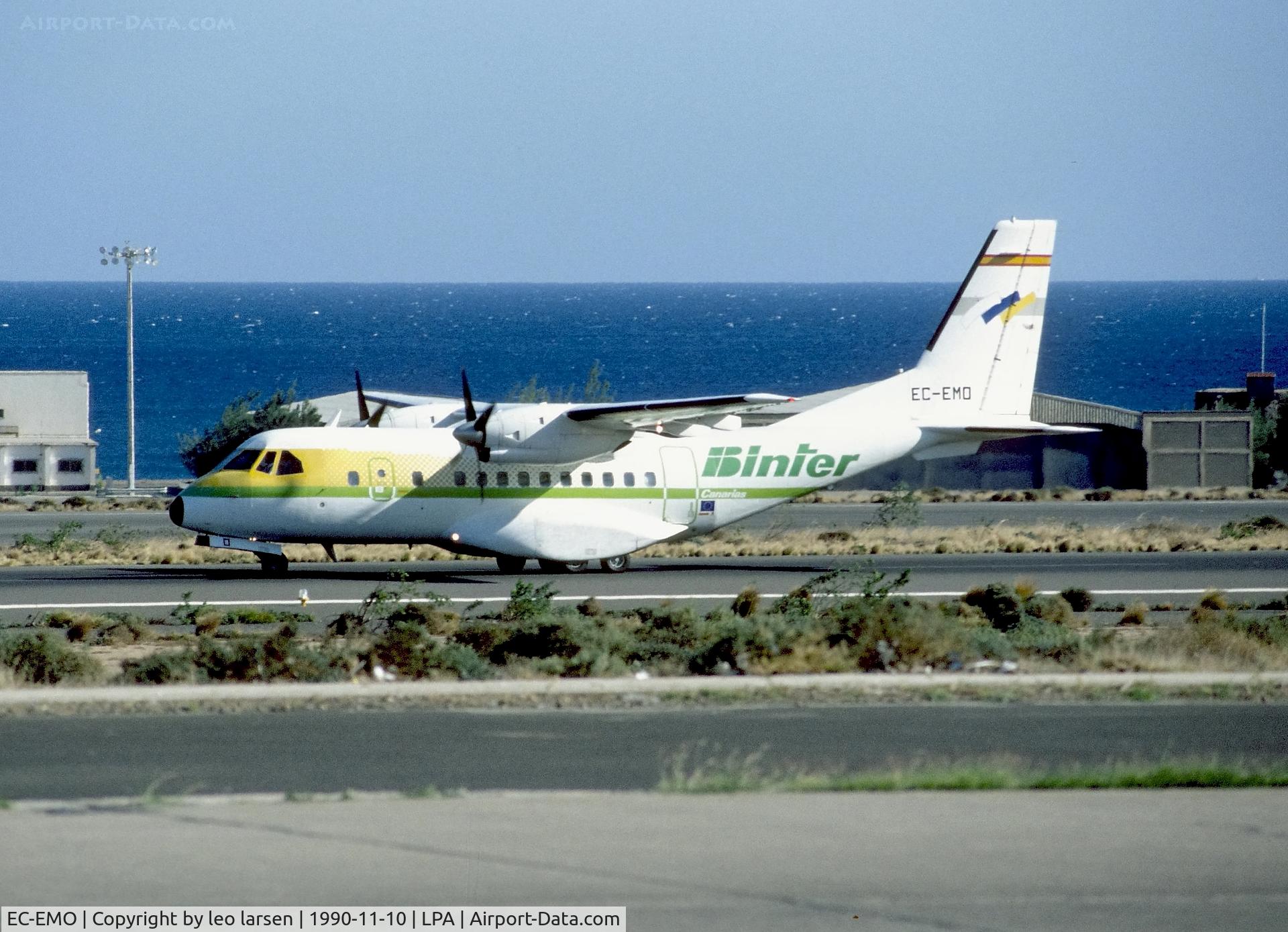EC-EMO, 1988 Airtech CN-235-10 C/N C006, Las Palmas 10.11.1990