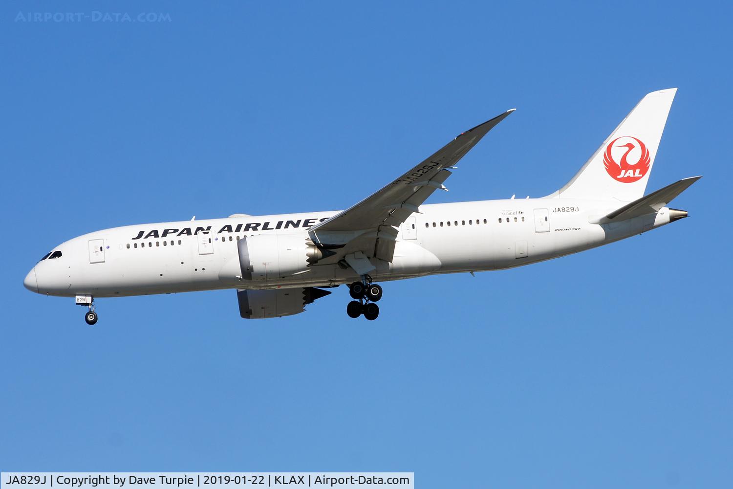JA829J, 2012 Boeing 787-8 Dreamliner C/N 34839, No comment.