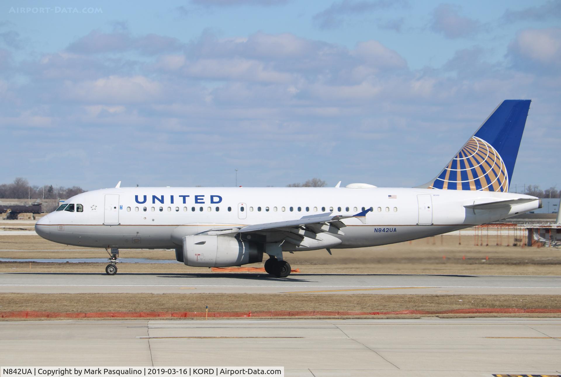 N842UA, 2001 Airbus A319-131 C/N 1569, Airbus A319-131
