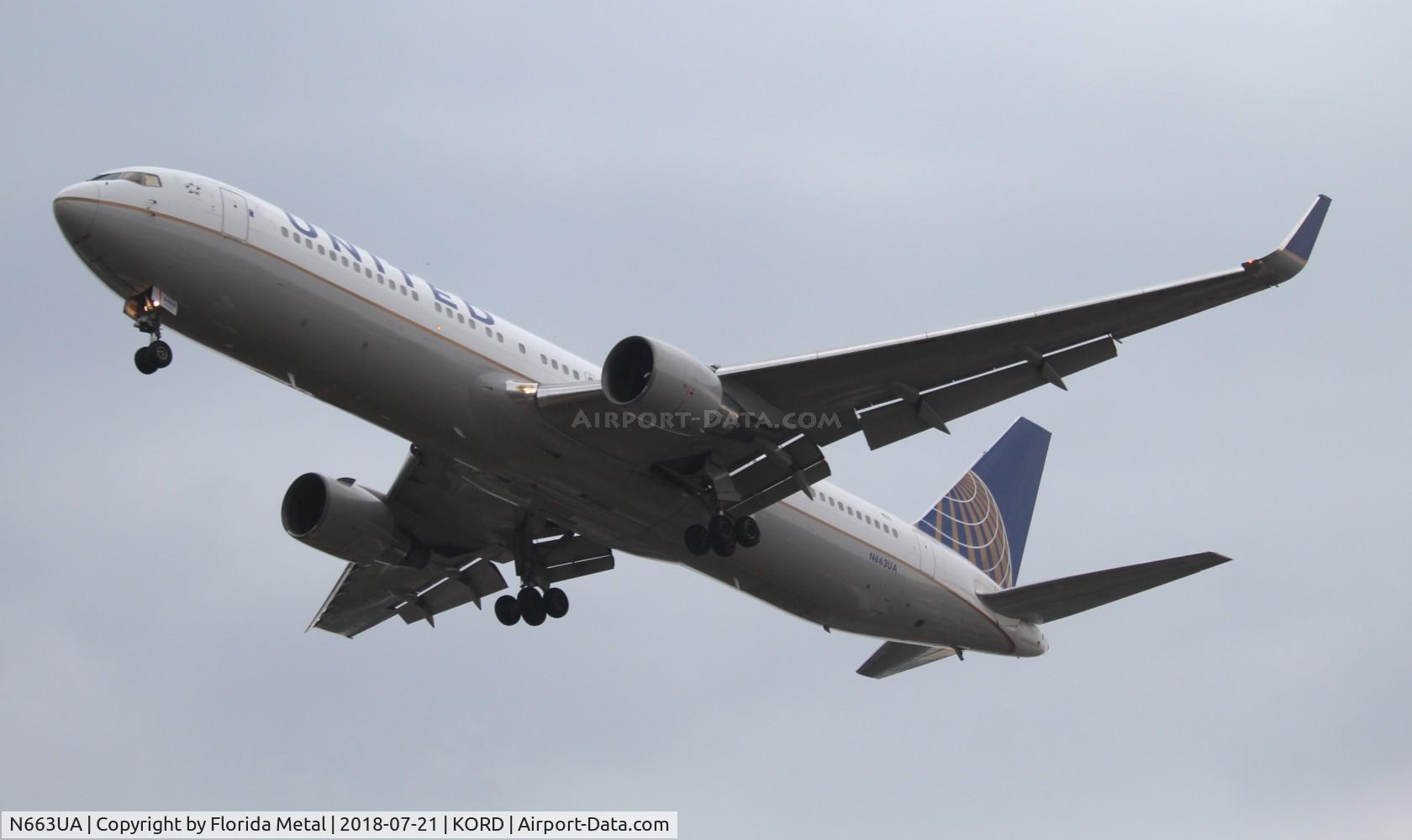 N663UA, 1993 Boeing 767-322 C/N 27160, United