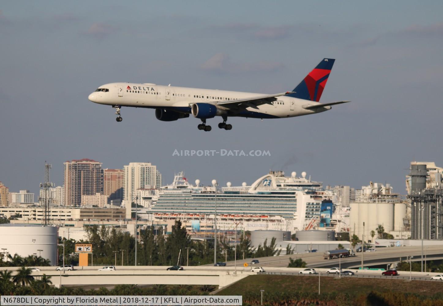 N678DL, 1998 Boeing 757-232 C/N 25983, Delta