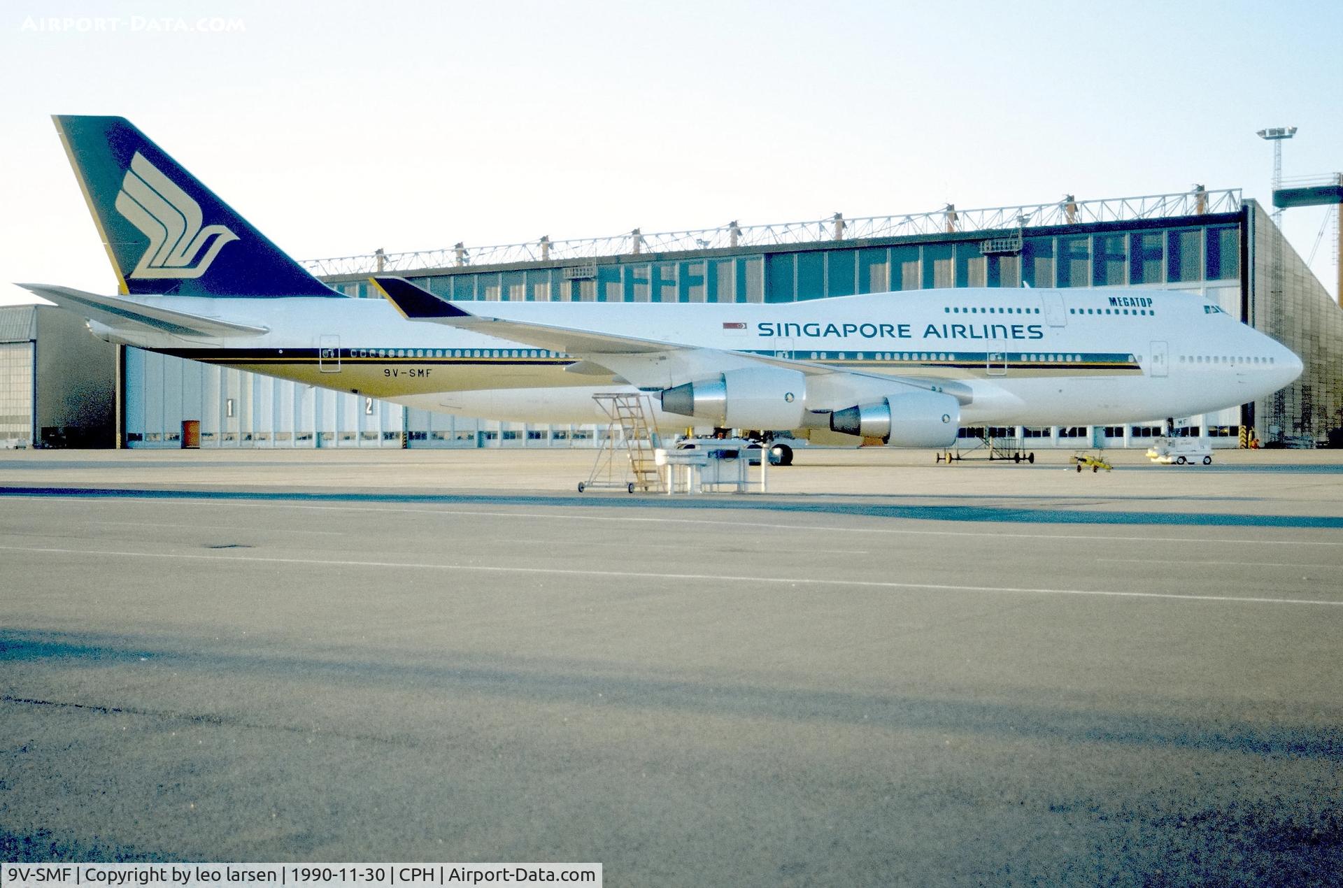 9V-SMF, 1990 Boeing 747-412 C/N 24066, Copenhagen 30.11.1990