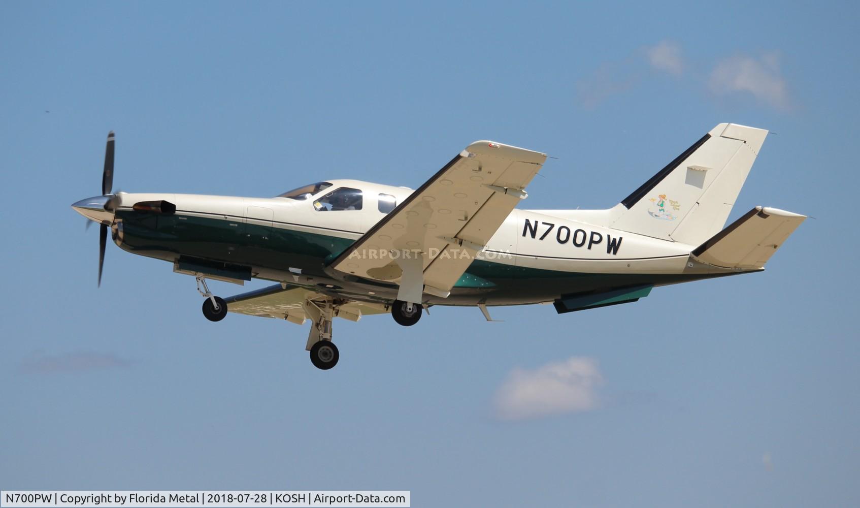 N700PW, 2001 Socata TBM-700 C/N 211, TBM-700