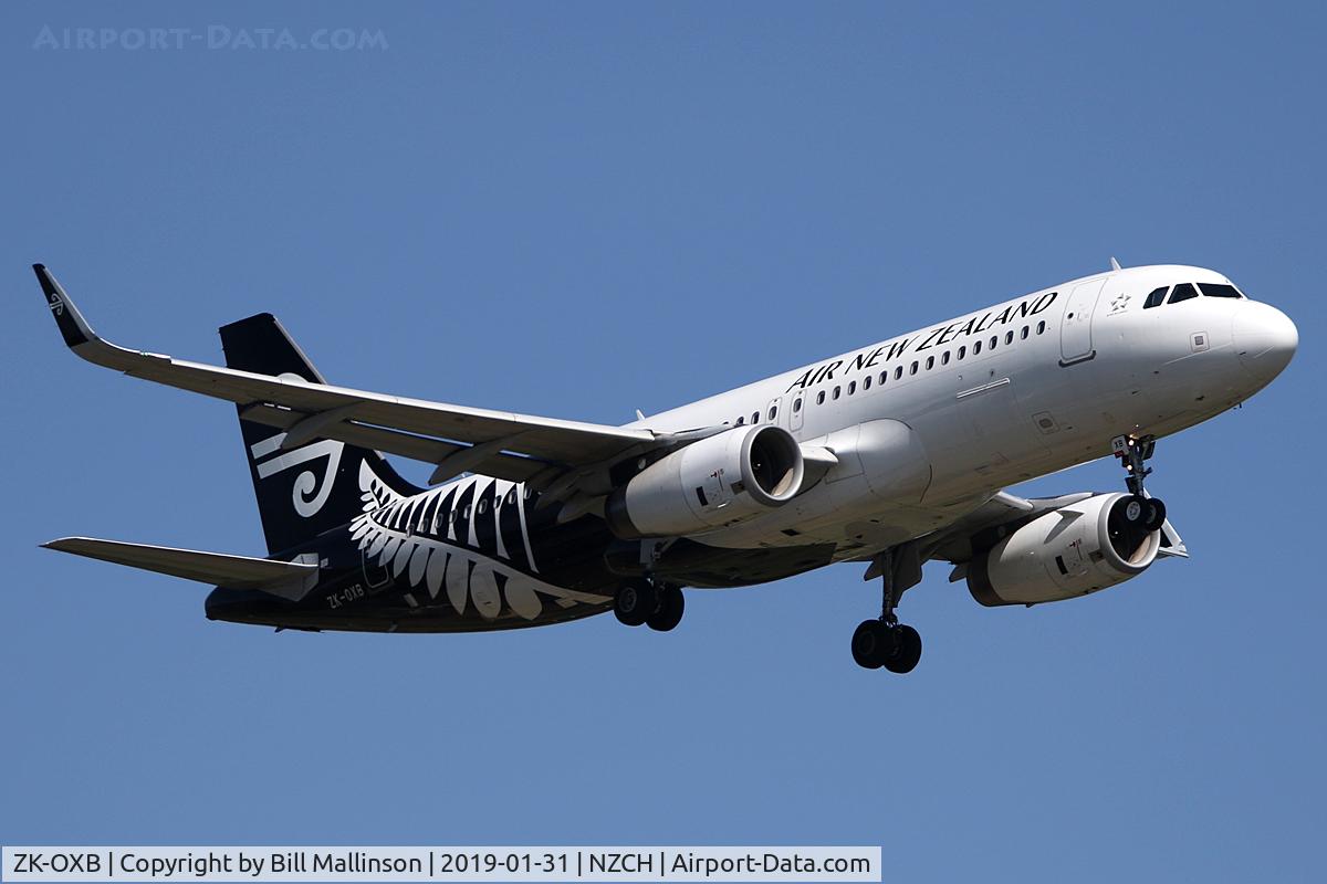 ZK-OXB, 2013 Airbus A320-232 C/N 5682, finals to 02