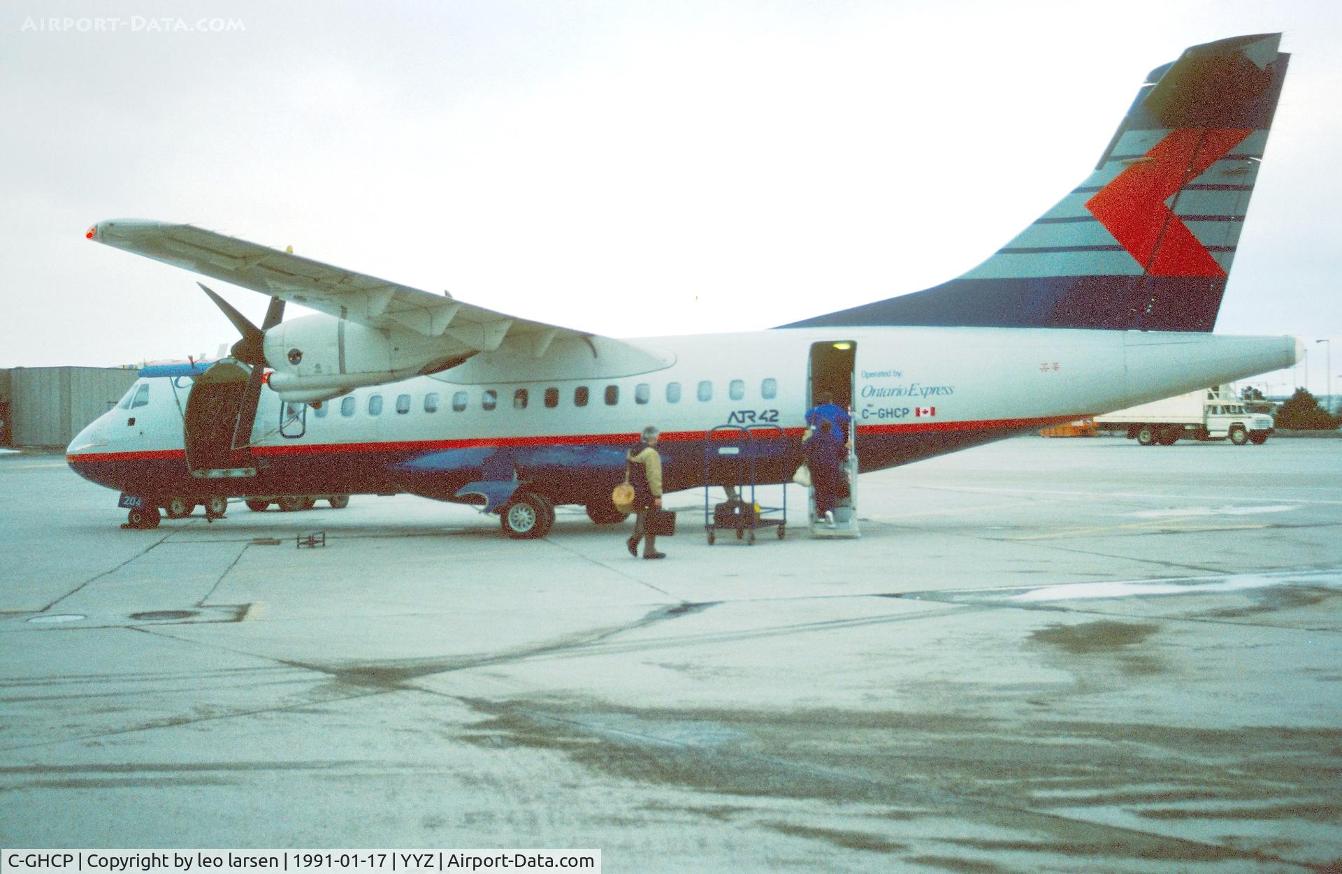 C-GHCP, 1989 ATR 42-300 C/N 123, Toronto 17.1.1991