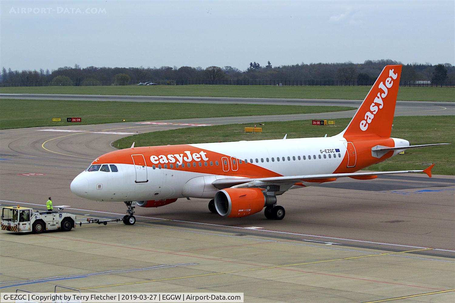 G-EZGC, 2010 Airbus A319-111 C/N 4444, At Luton