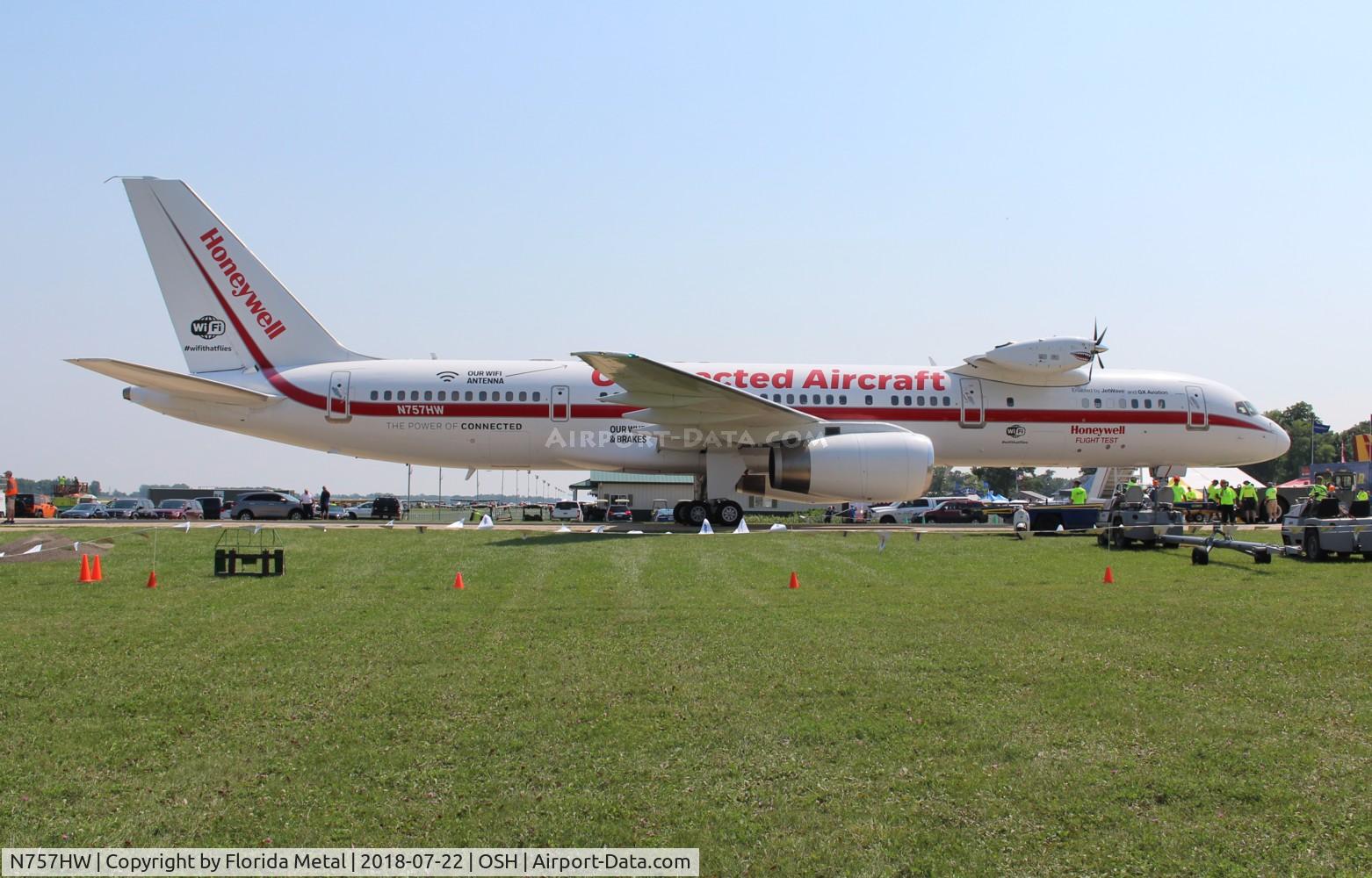 N757HW, 1982 Boeing 757-225 C/N 22194, Honeywell