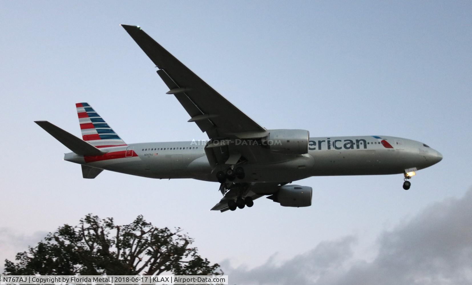 N767AJ, 2006 Boeing 777-223 C/N 33539, American
