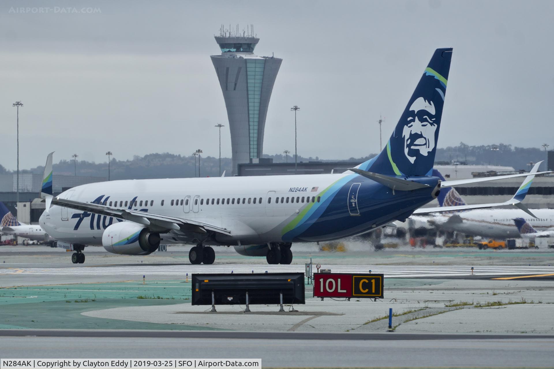 N284AK, 2017 Boeing 737-990/ER C/N 64152, SFO 2019.