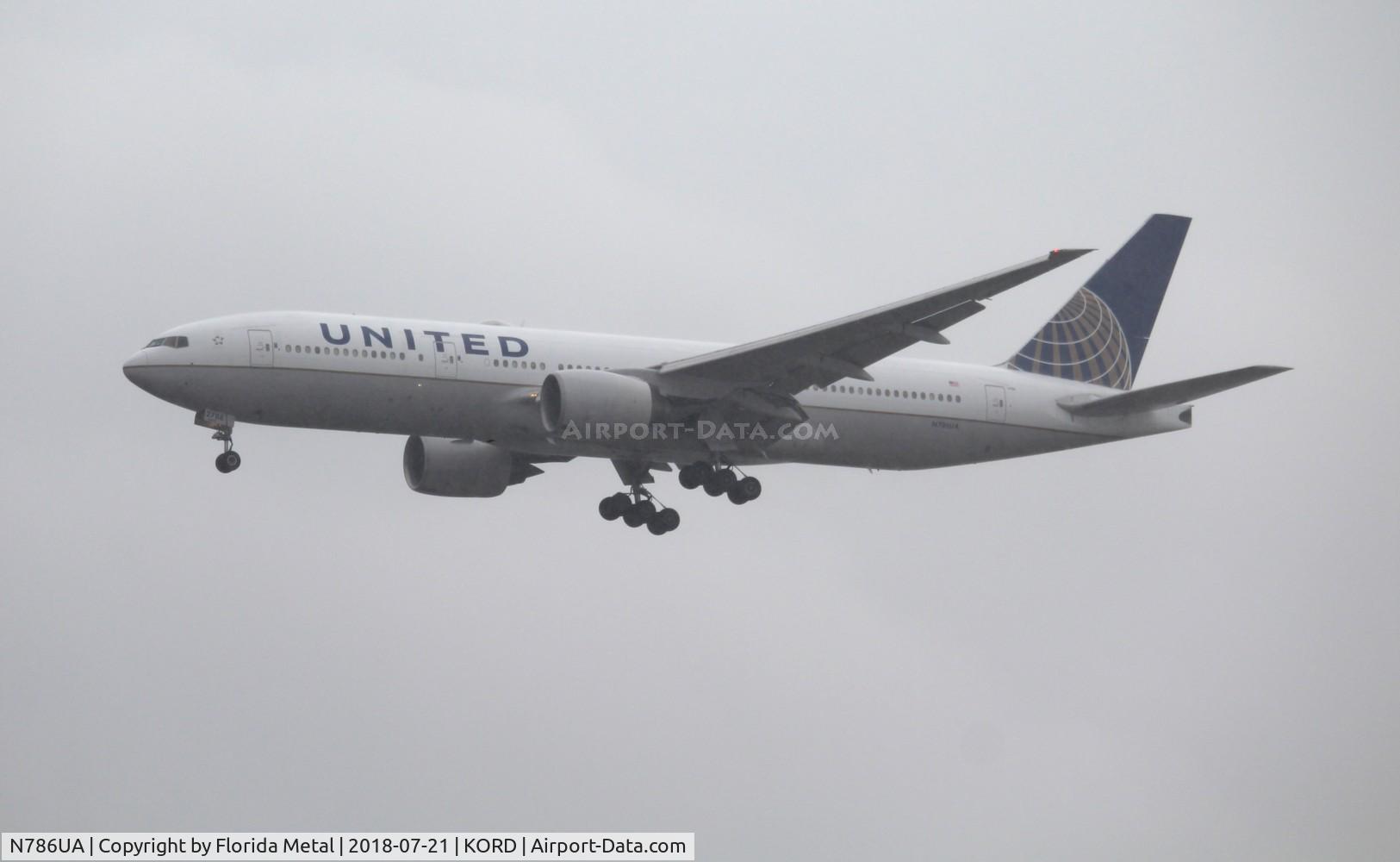 N786UA, 1997 Boeing 777-222/ER C/N 26938, United