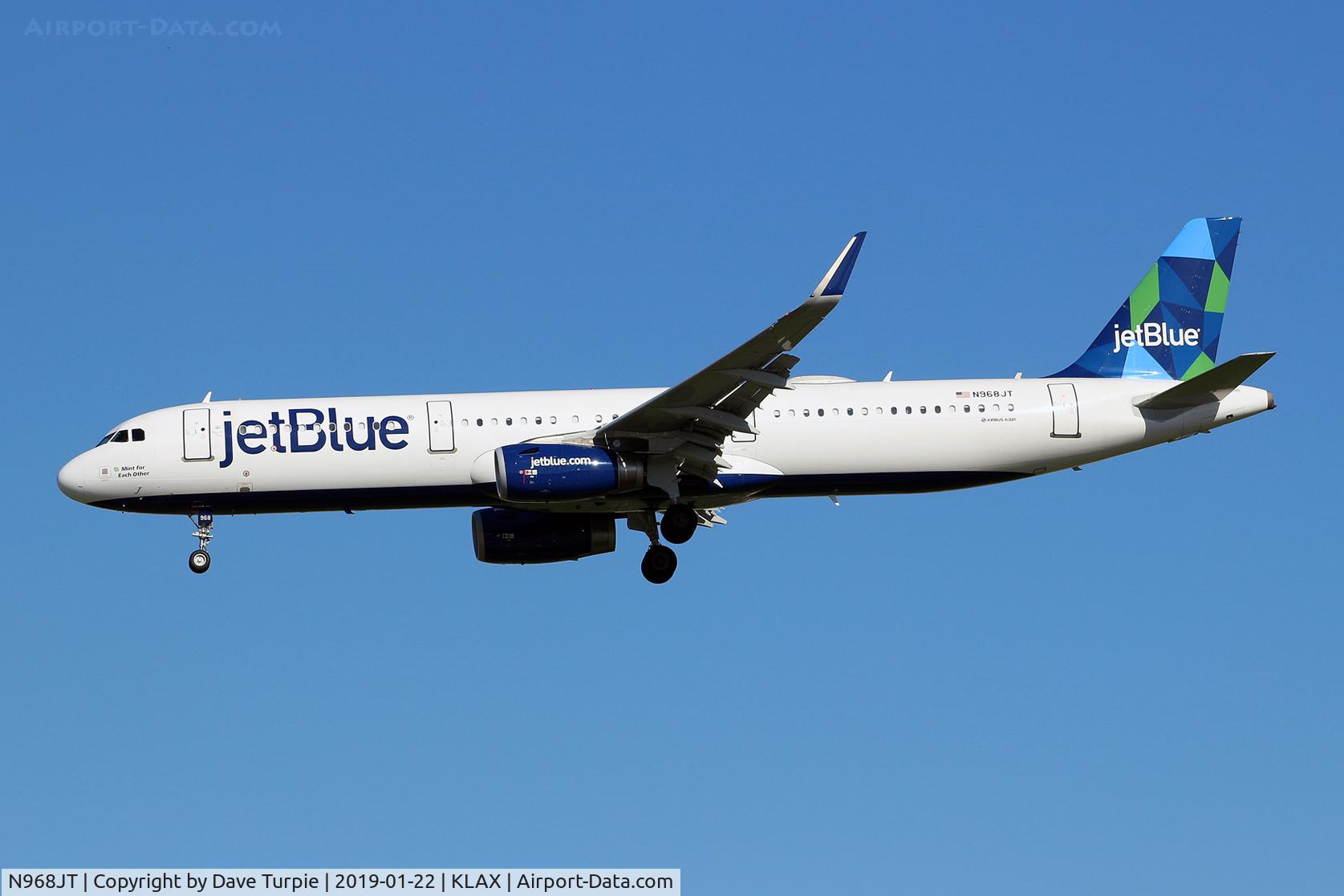 N968JT, 2016 Airbus A321-231 C/N 7305, No comment.