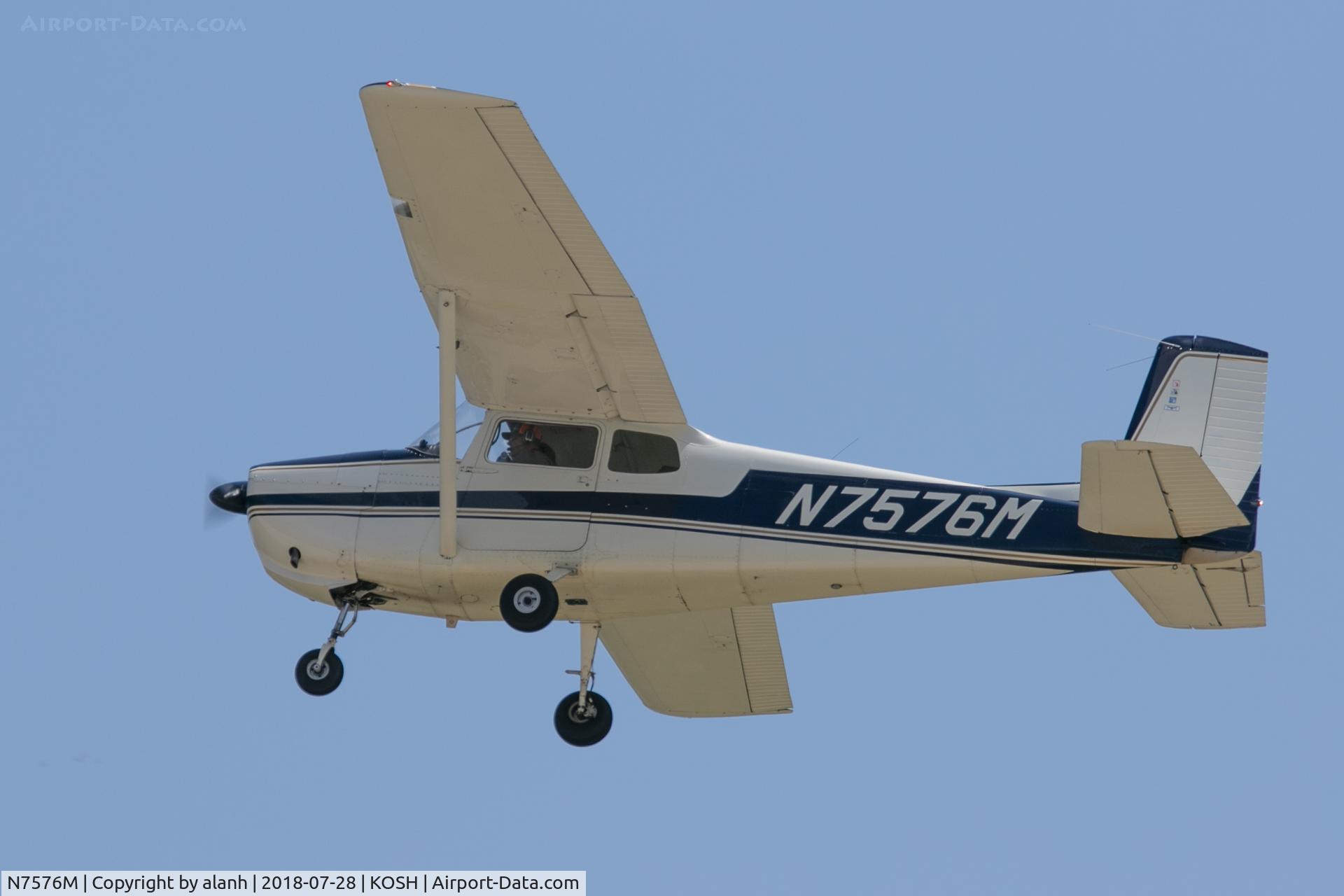 N7576M, 1959 Cessna 175 Skylark C/N 55876, Departing AirVenture 2018