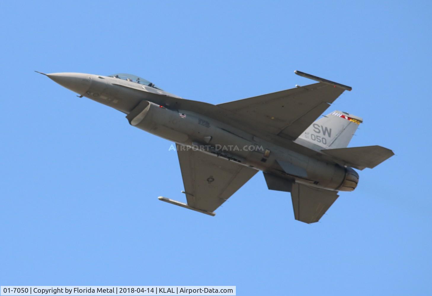 01-7050, 2001 Lockheed Martin F-16CJ Fighting Falcon C/N CC-228, F-16CJ