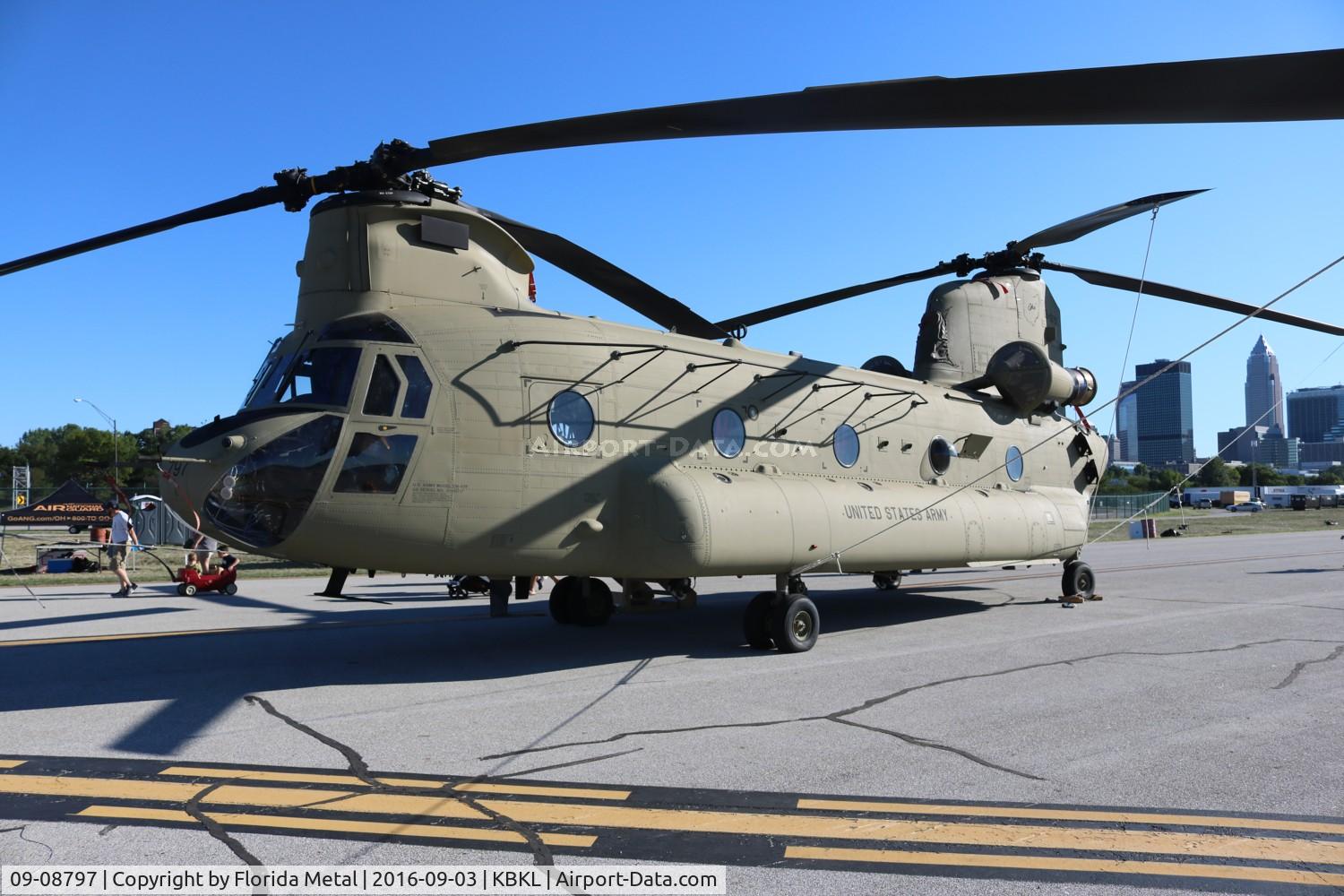 09-08797, 2009 Boeing CH-47F Chinook C/N M8797, CH-47F
