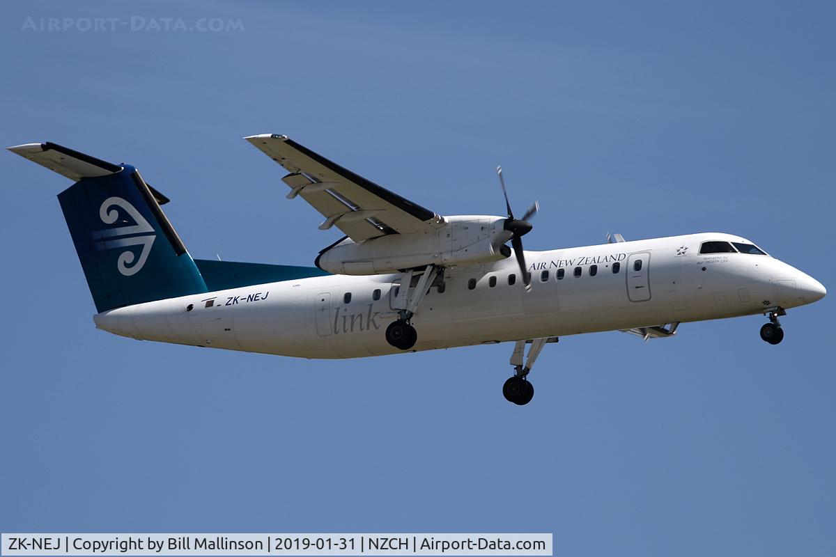 ZK-NEJ, 2006 De Havilland Canada DHC-8-311 Dash 8 C/N 625, finals for 02