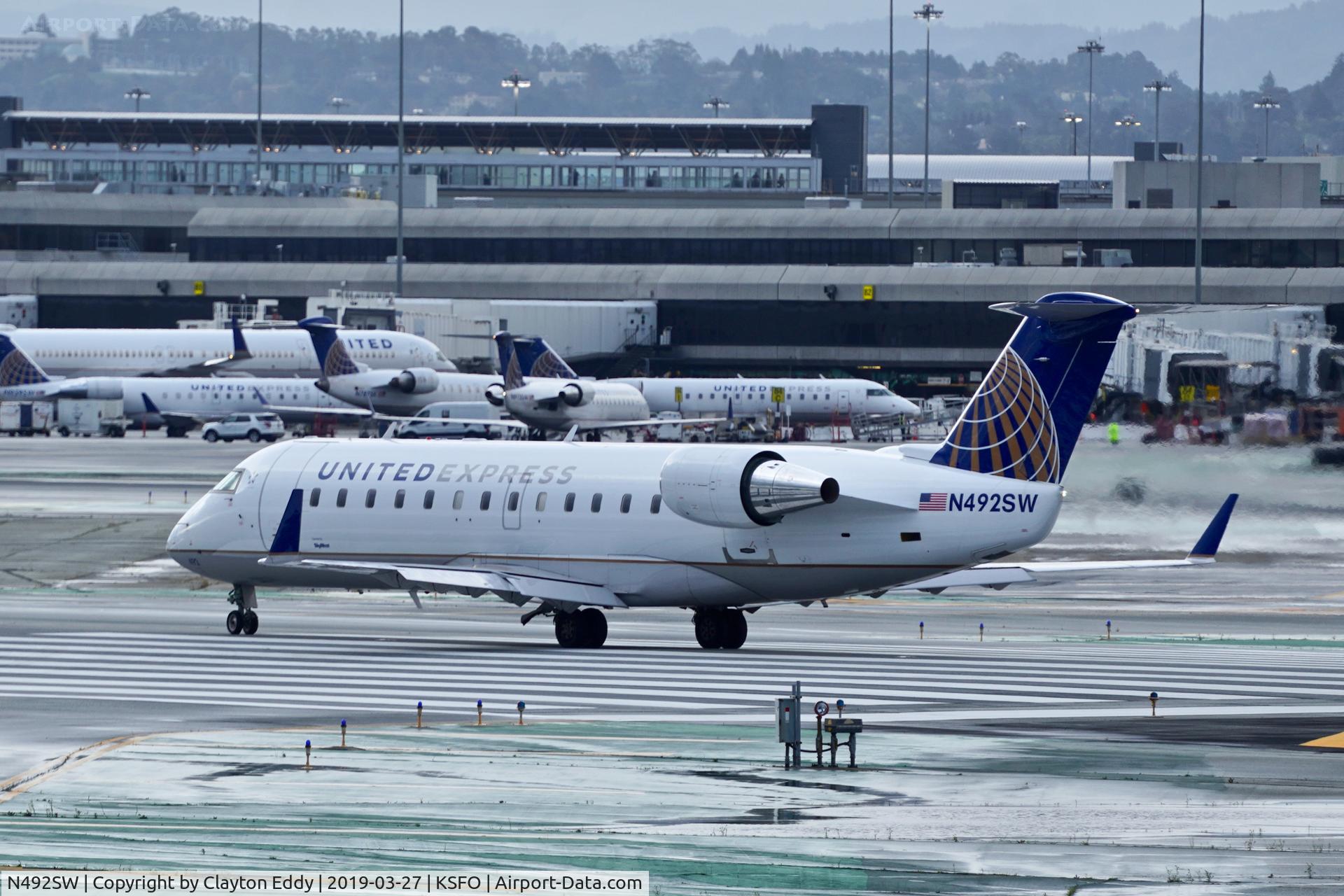 N492SW, 1997 Canadair CRJ-100ER (CL-600-2B19) C/N 7168, SFO 2019.
