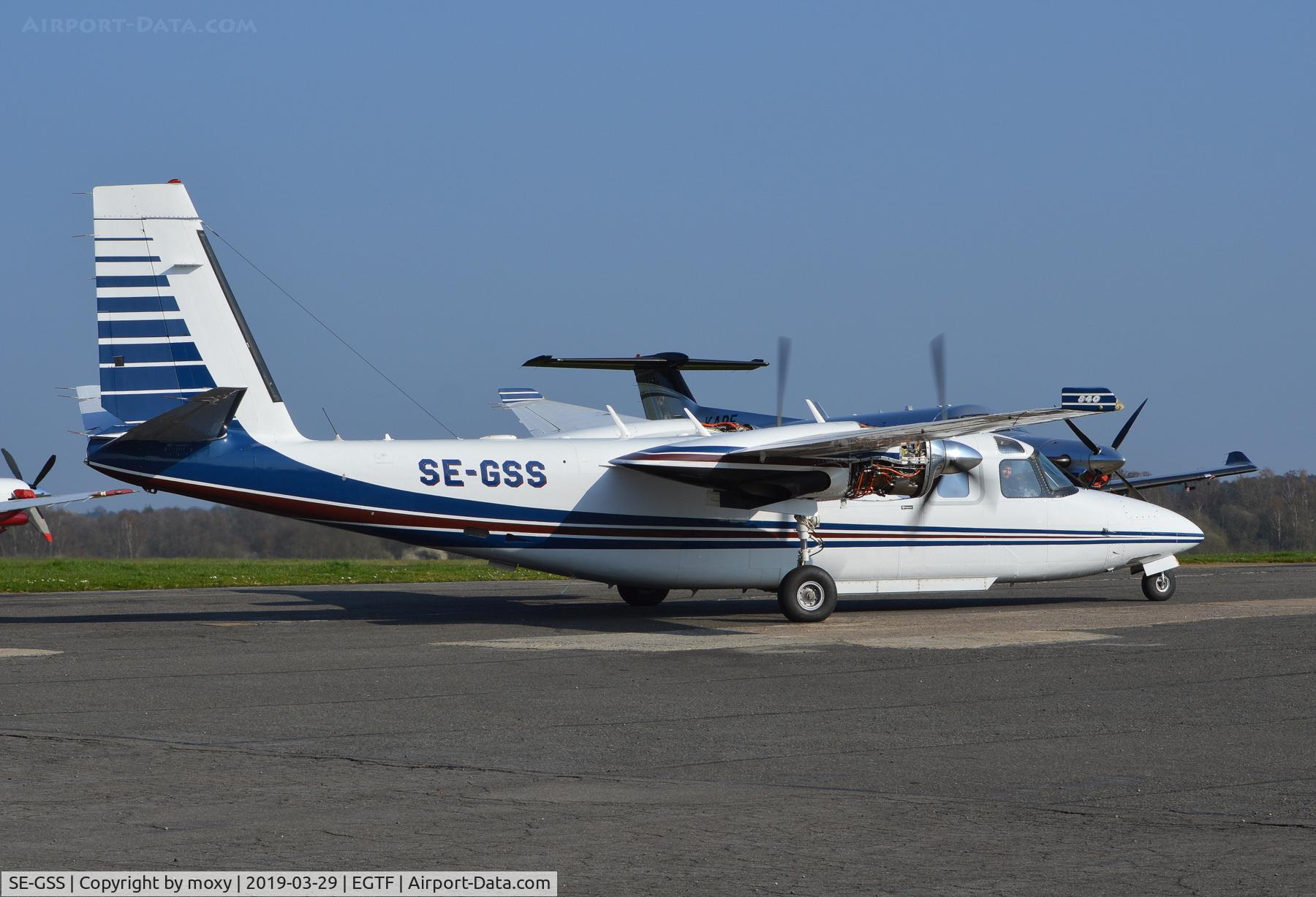 SE-GSS, 1980 Rockwell 690C Turbo Commander Jetprop 840 C/N 11613, Rockwell 690C Turbo Commander Jetprop 840 at Fairoaks.