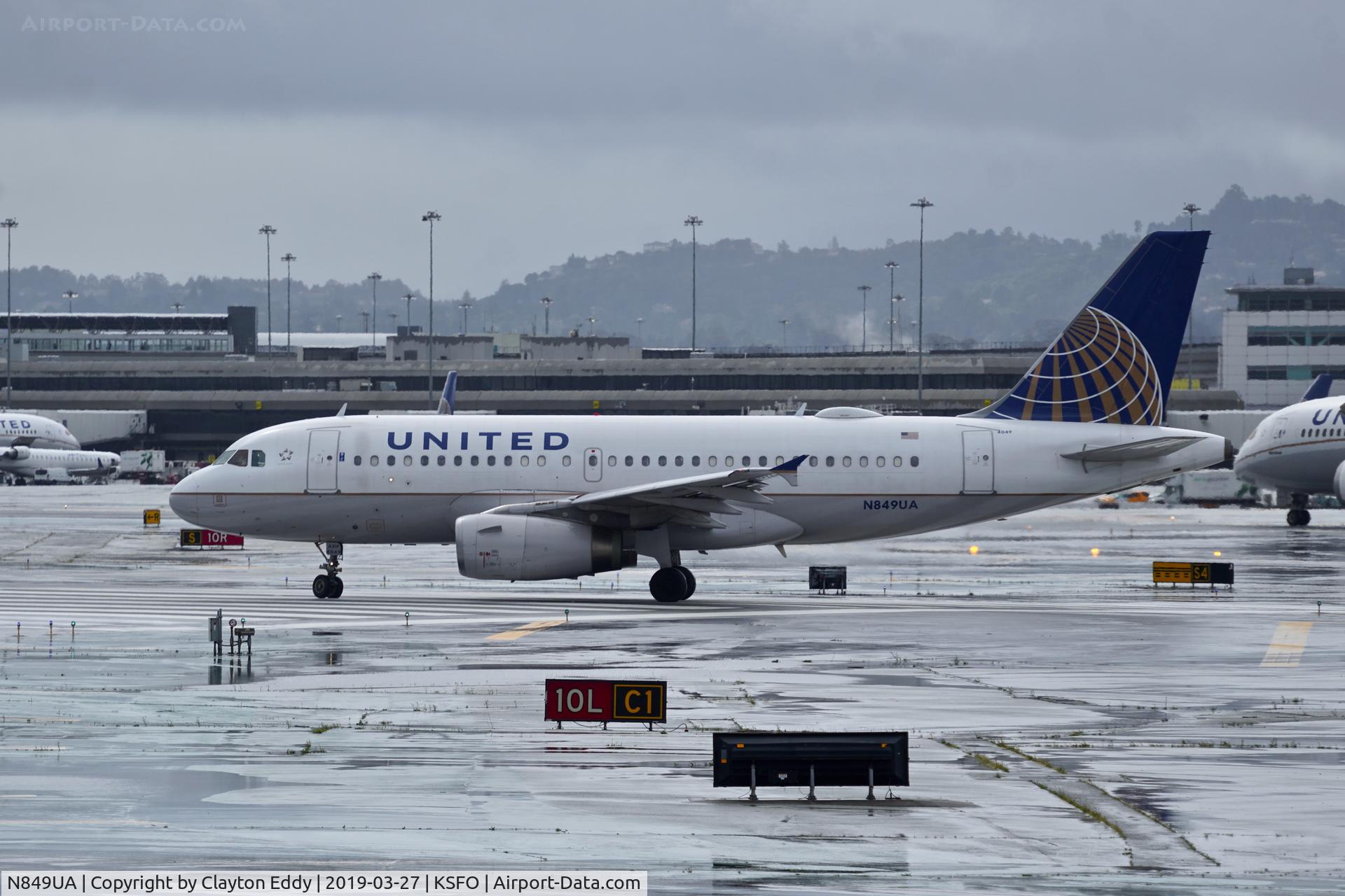 N849UA, 2002 Airbus A319-131 C/N 1649, SFO 2019.