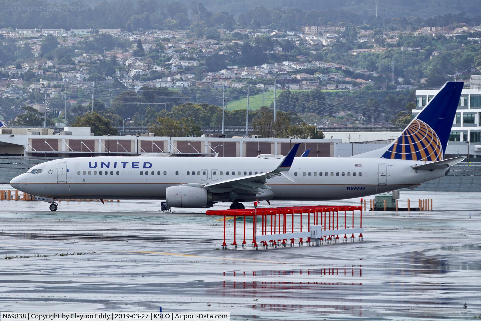 N69838, 2014 Boeing 737-924/ER C/N 60121, SFO 2019.
