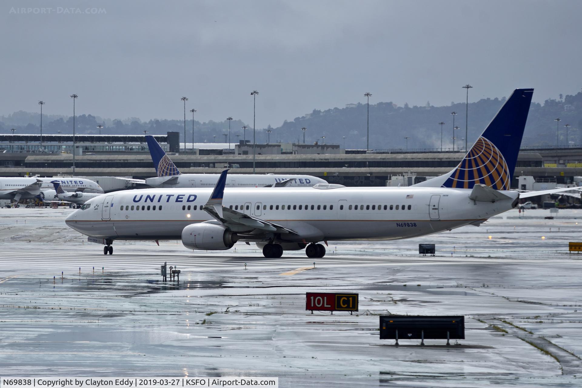 N69838, 2014 Boeing 737-924/ER C/N 60121, SFO 2019.