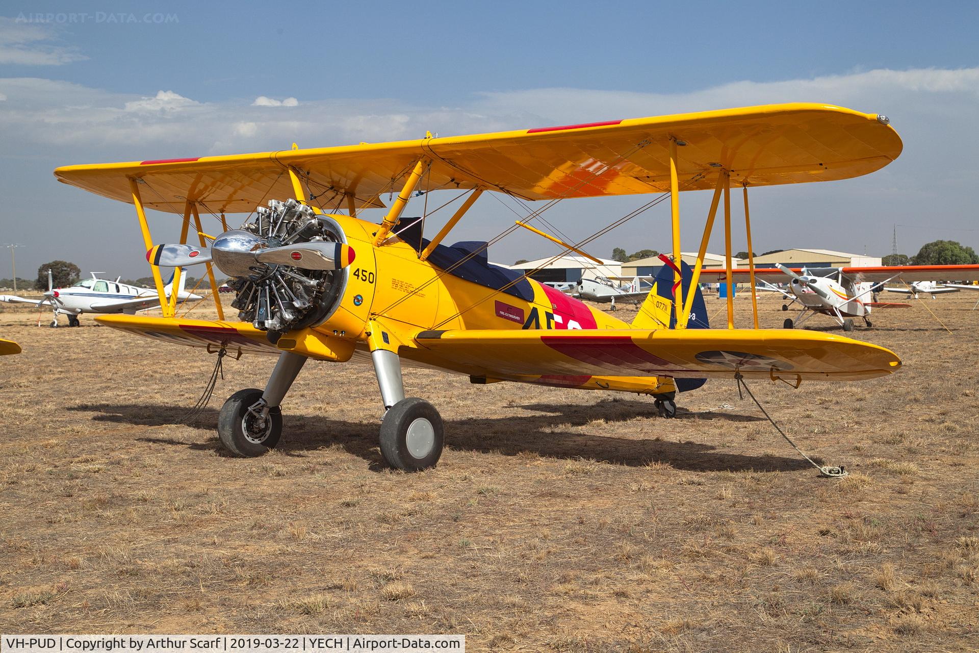 VH-PUD, 1943 Boeing Company N2S-3 Kaydet (B75N1) C/N 75-7315, VH-PUD Antique Aeroplane Association of Australia fly in Echuca Vic 2019