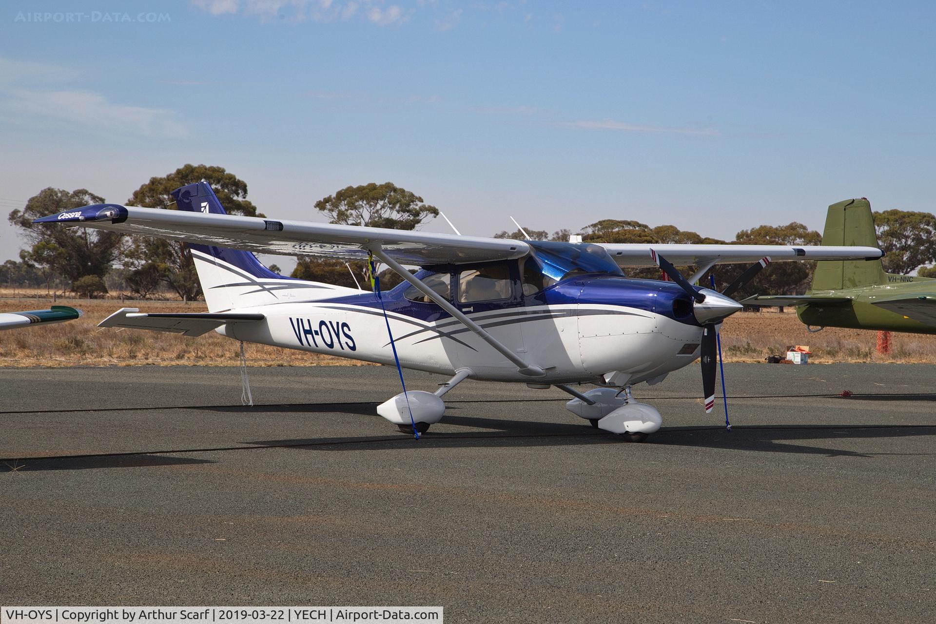 VH-OYS, 2016 Cessna 182T Skylane C/N 18282457, VH-OYS Antique Aeroplane Association of Australia fly in Echuca Vic 2019