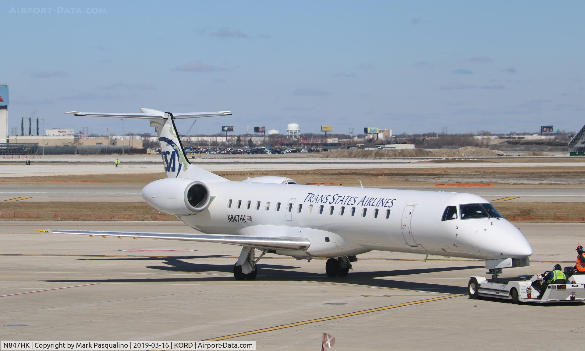 N847HK, 2004 Embraer ERJ-145LR (EMB-145LR) C/N 14500857, EMB-145LR