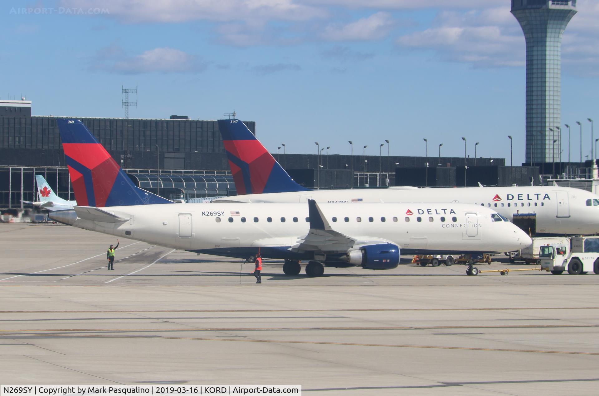 N269SY, 2018 Embraer 175LR (ERJ-170-200LR) C/N 17000727, ERJ-170-200LR