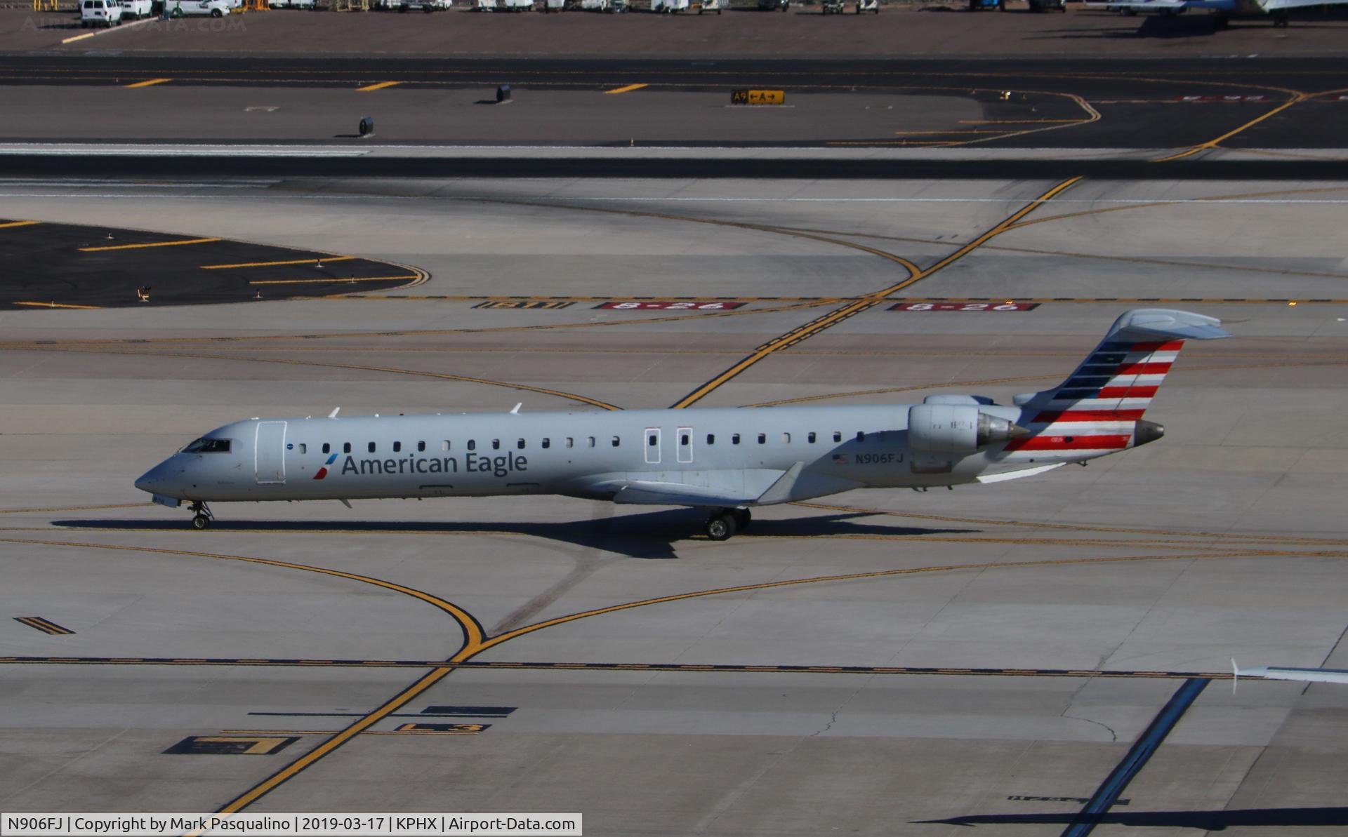N906FJ, 2003 Bombardier CRJ-900ER (CL-600-2D24) C/N 15006, CL-600-2D24
