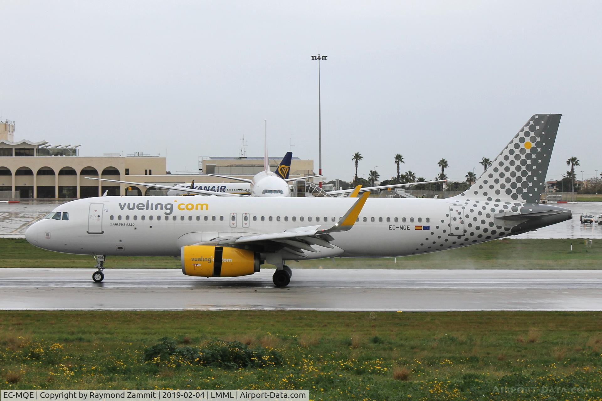 EC-MQE, 2017 Airbus A320-232 C/N 7585, A320 EC-MQE Vueling