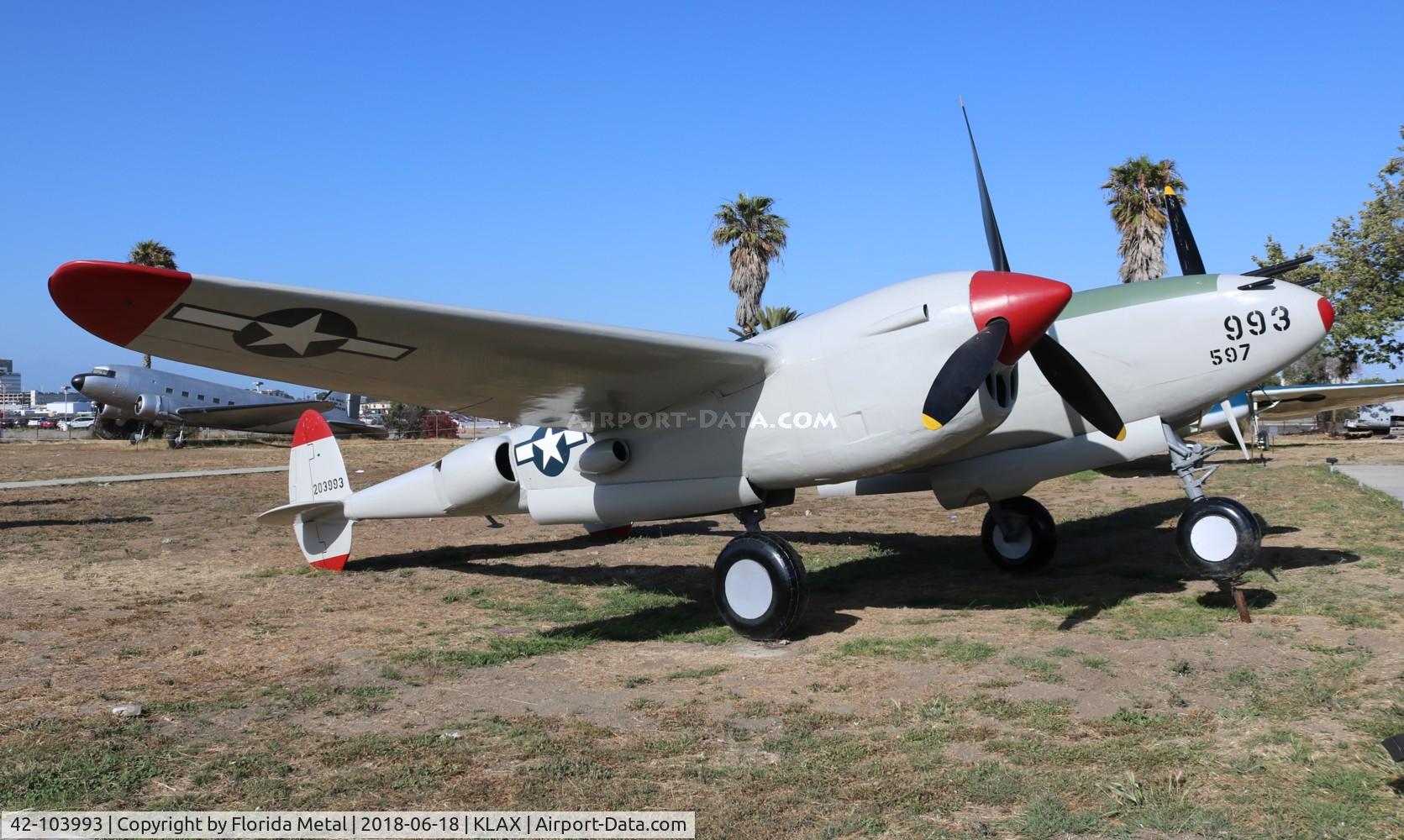 42-103993, Lockheed P-38 Lightning Replica C/N None, P-38 Replica
