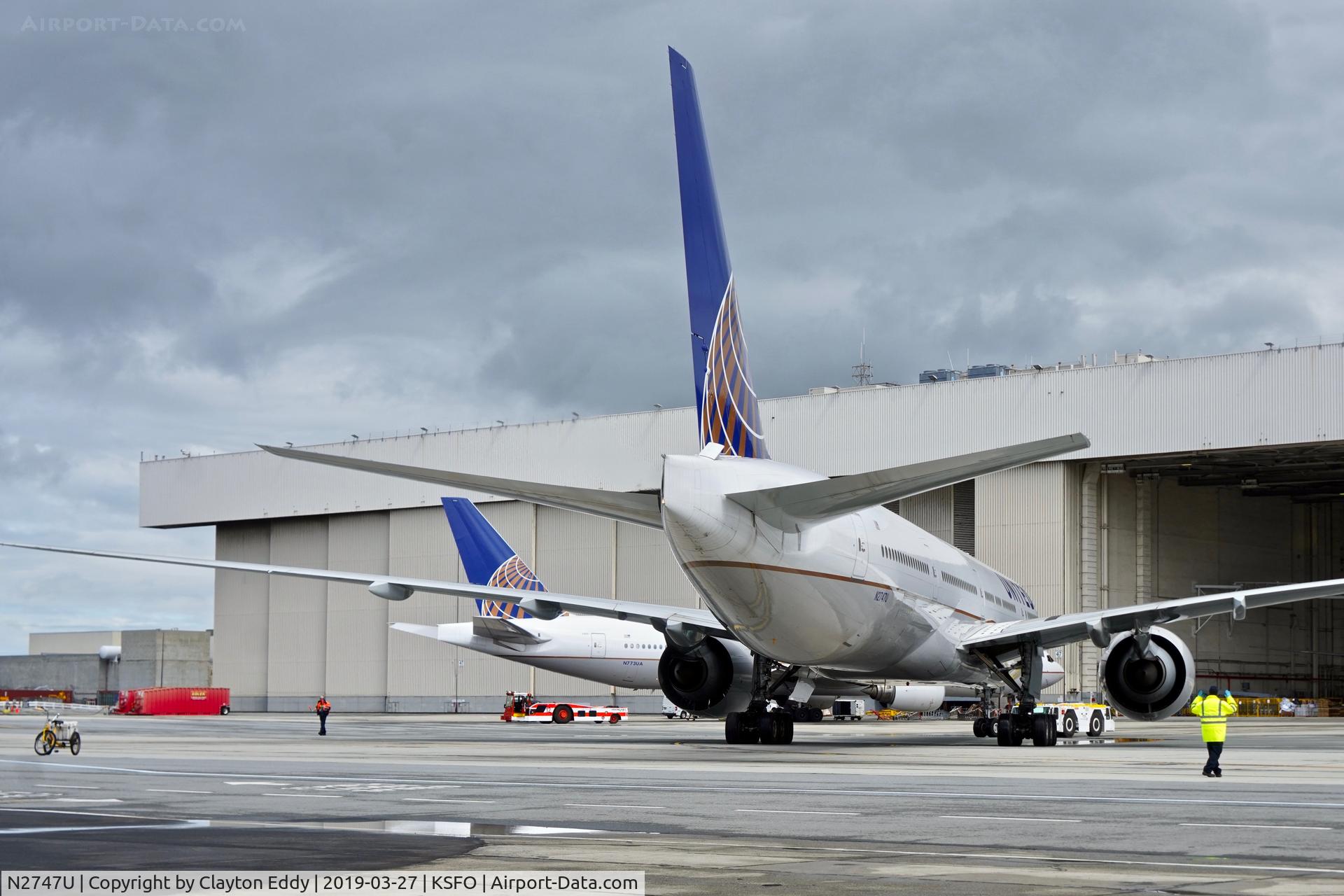 N2747U, 2018 Boeing 777-322/ER C/N 64991, SFO 2019.
