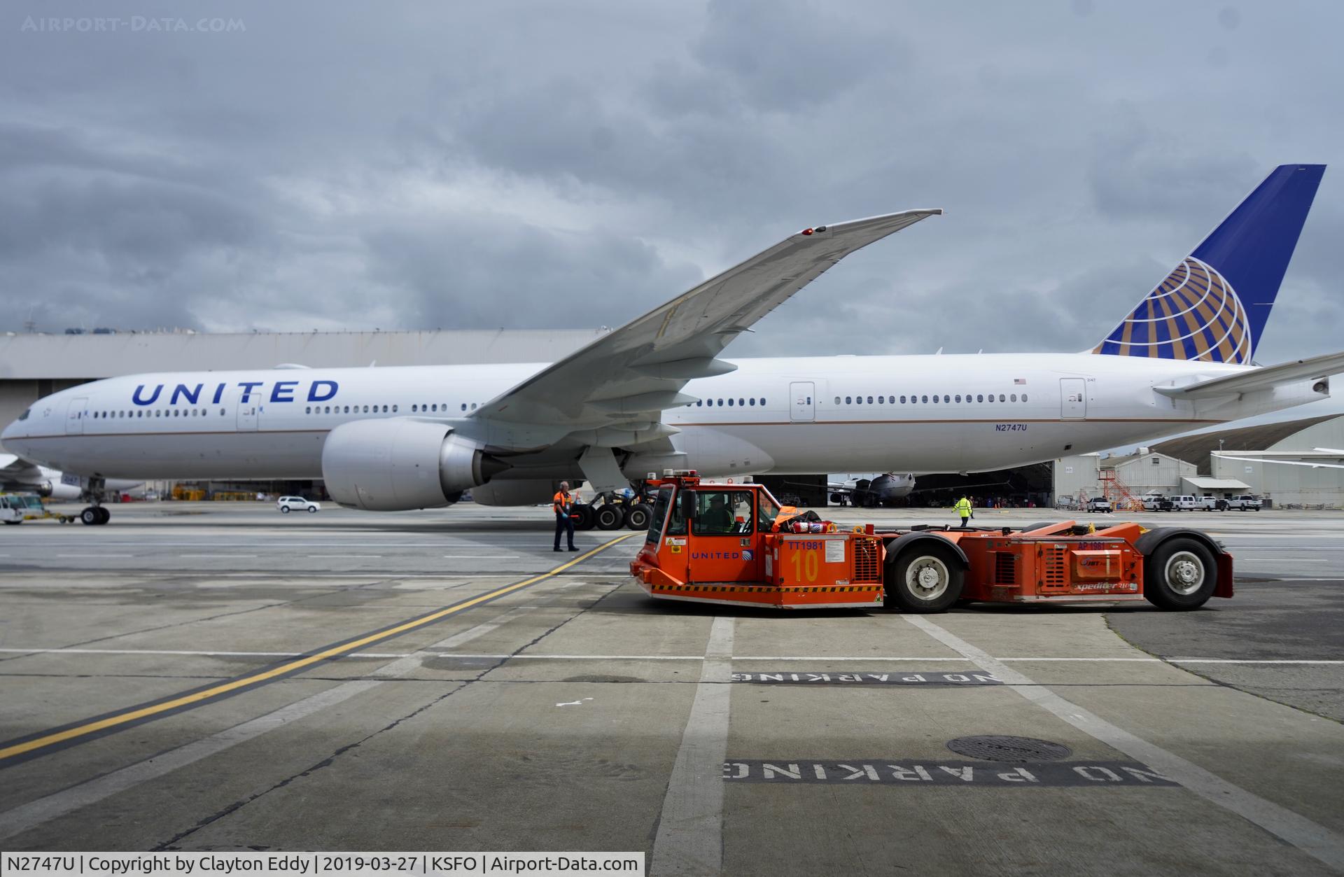N2747U, 2018 Boeing 777-322/ER C/N 64991, SFO 2019.