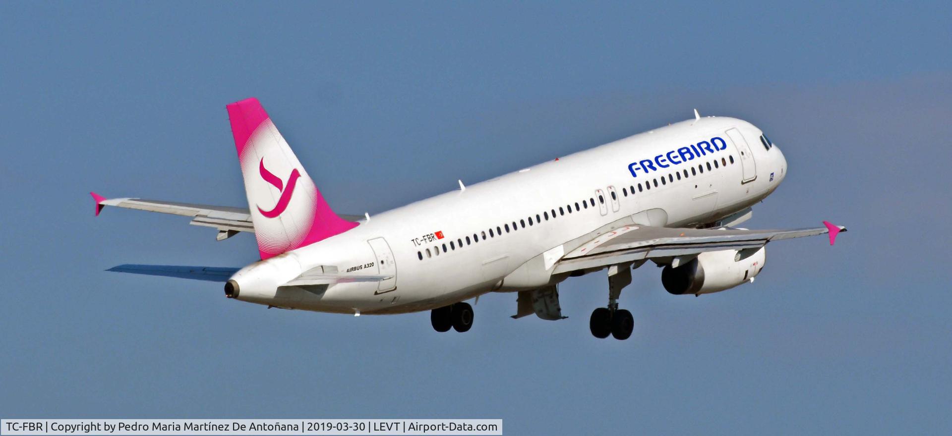 TC-FBR, 2005 Airbus A320-232 C/N 2524, Foronda - Vitoria-Gasteiz - Euskadi - España