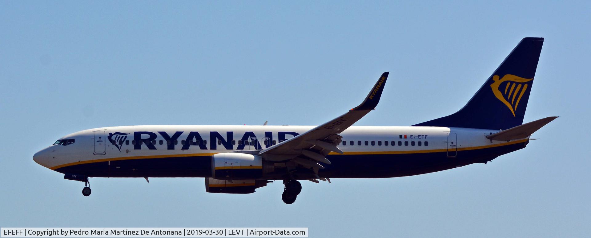 EI-EFF, 2009 Boeing 737-8AS C/N 35016, Foronda - Vitoria-Gasteiz - Euskadi - España