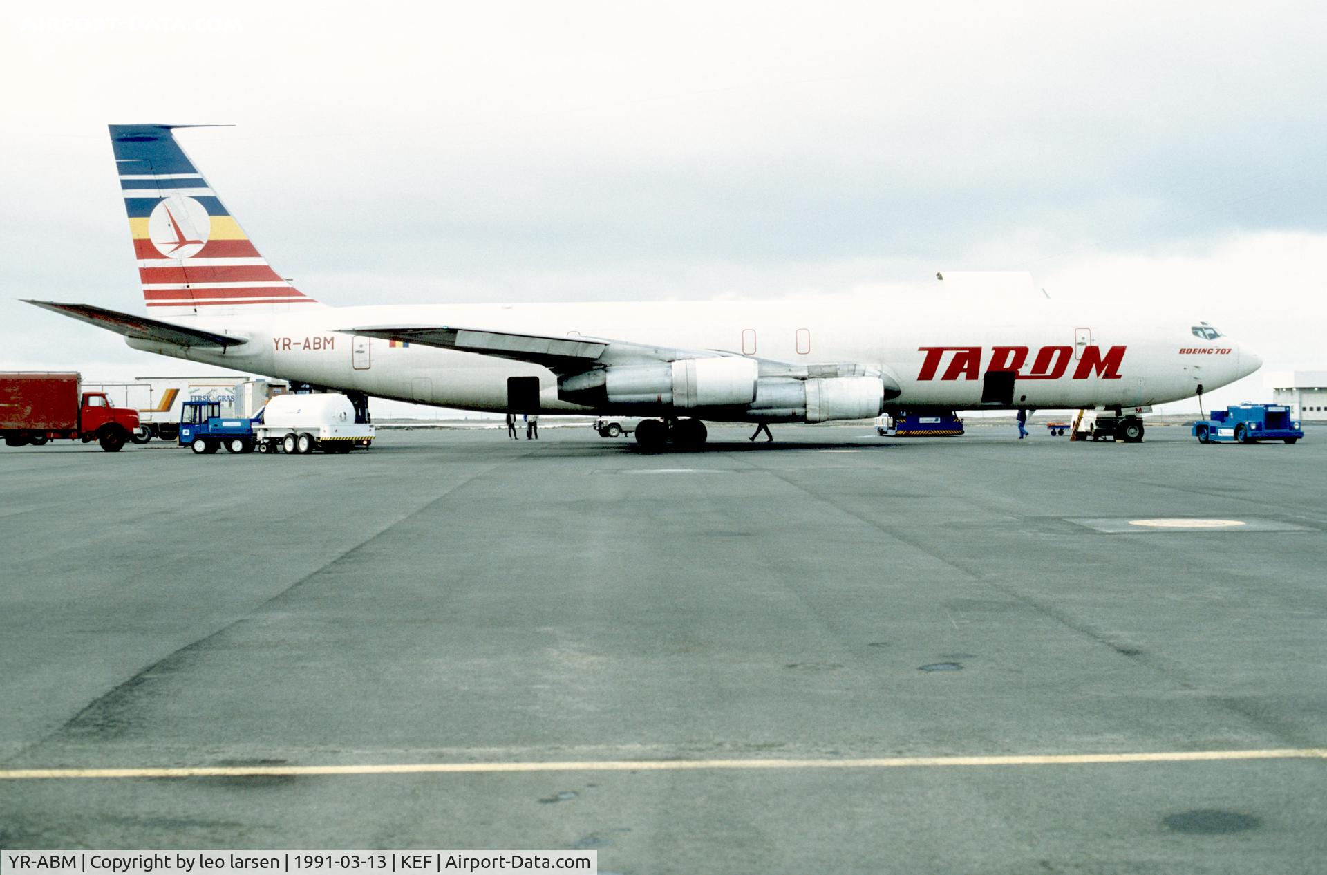 YR-ABM, 1967 Boeing 707-321C C/N 19272, Keflavik 13.3.1991