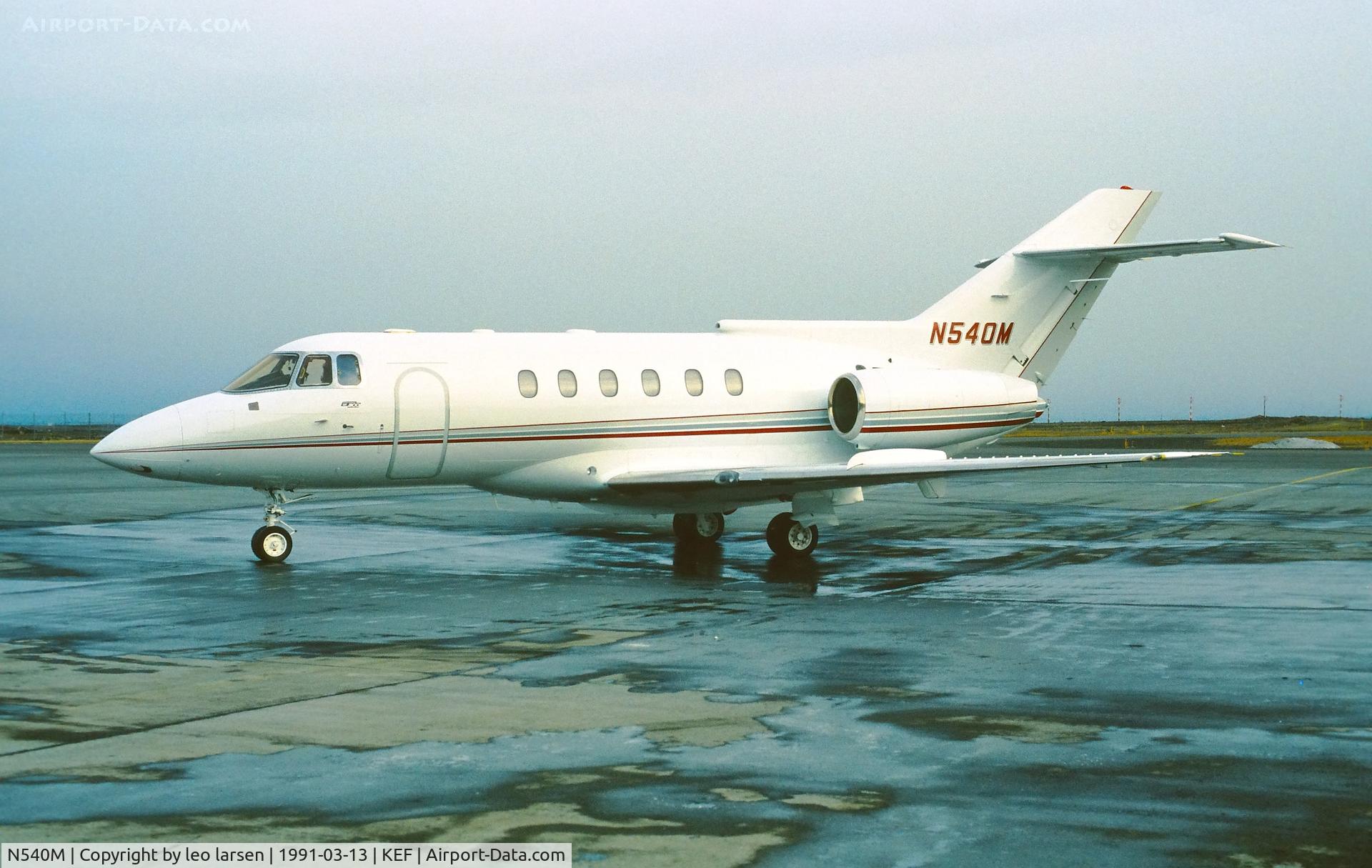 N540M, 2000 Gulfstream Aerospace G-V C/N 597, Keflavik 13.3.1991
