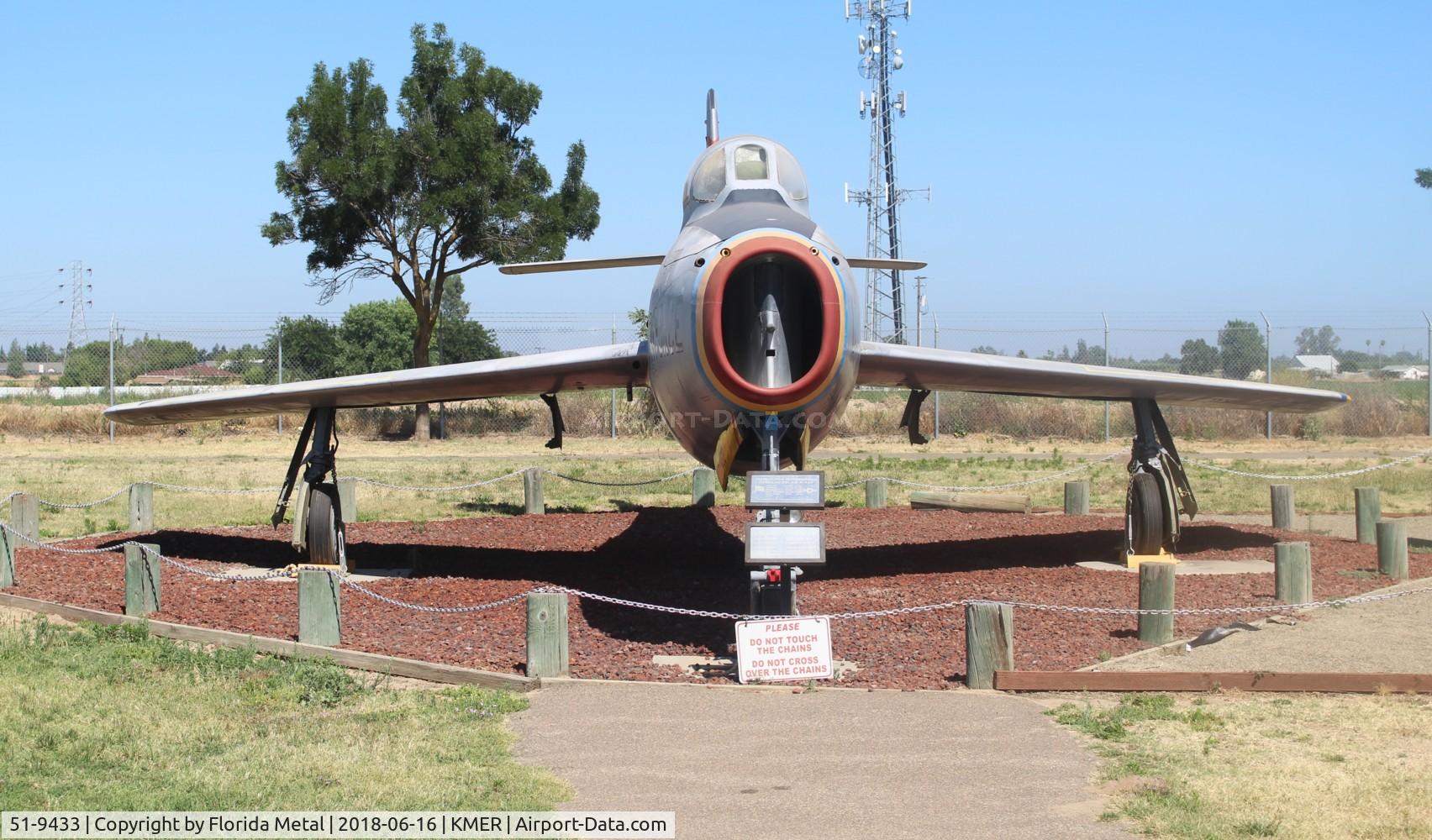 51-9433, 1951 General Motors F-84F Thunderstreak C/N Not found 51-9433, F-84F