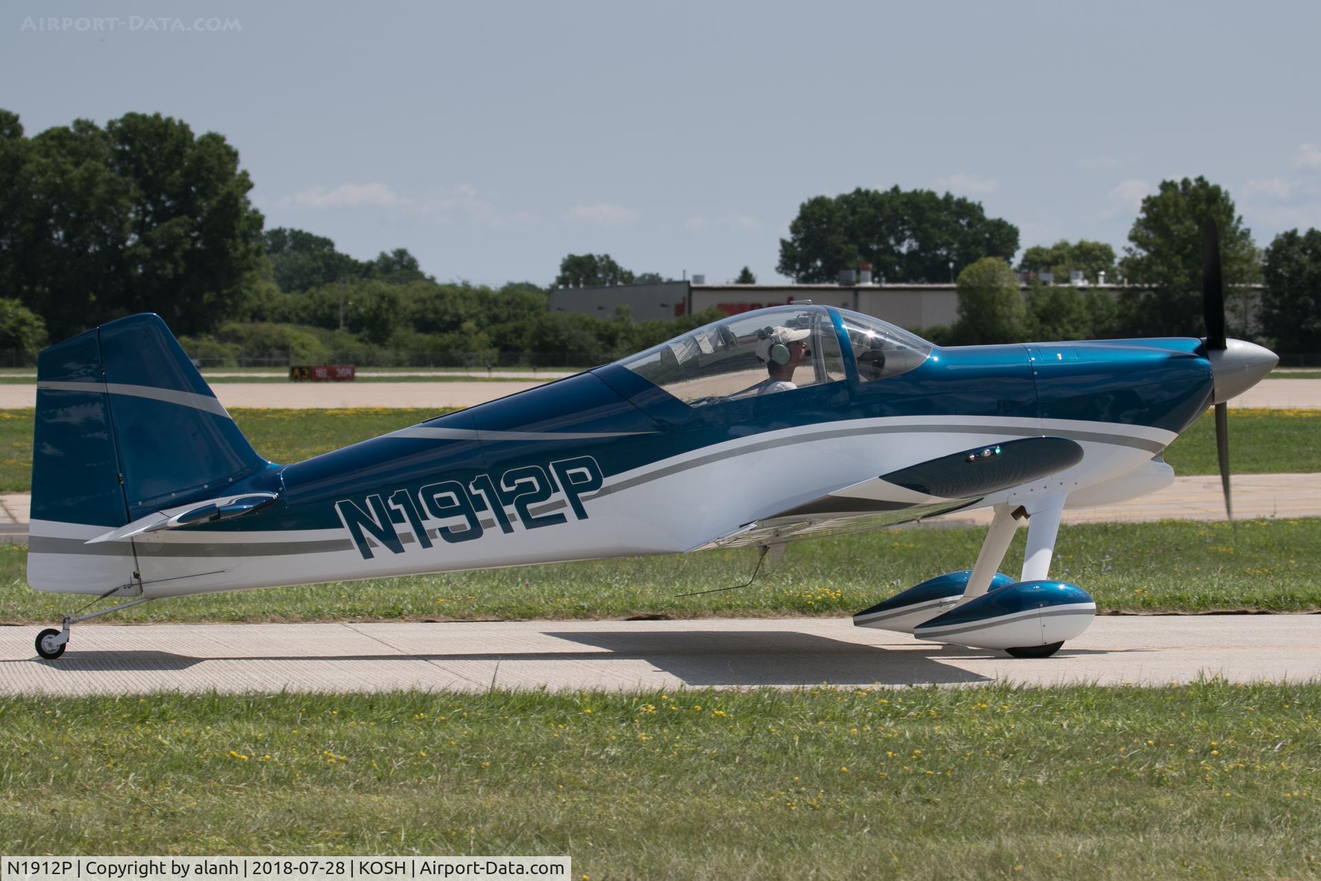 N1912P, 2014 VANS RV-6 C/N 22483, Taxiing for departure, AirVenture 2018