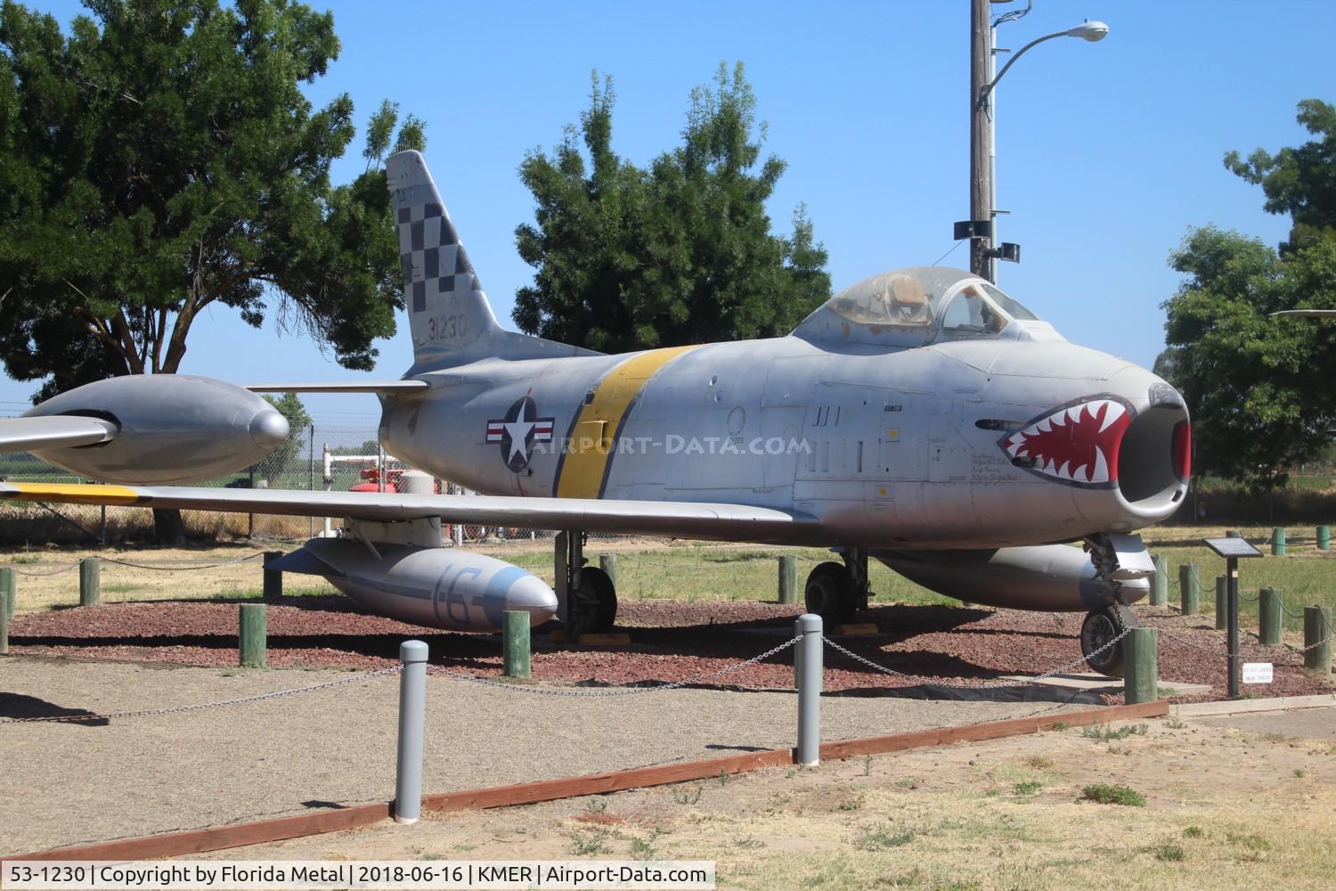53-1230, 1953 North American F-86H Sabre C/N 203-2, F-86H