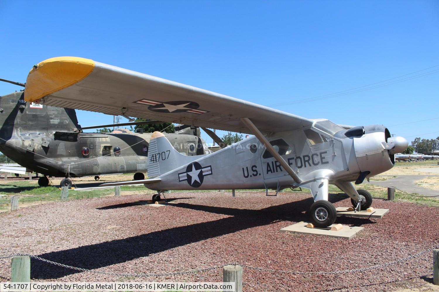 54-1707, 1954 De Havilland Canada U-6A Beaver C/N 853, U-6A Beaver