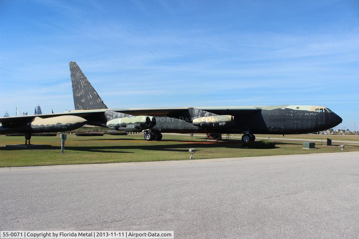 55-0071, 1955 Boeing B-52D-55-BO Stratofortress C/N 17193, B-52D Mobile Alabama