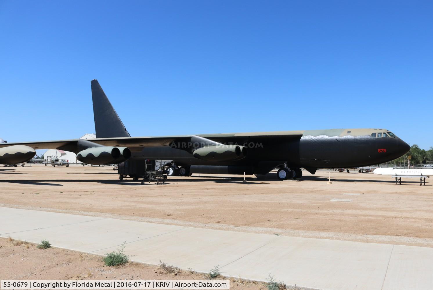 55-0679, 1956 Boeing B-52D Stratofortress C/N 464026, B-52D