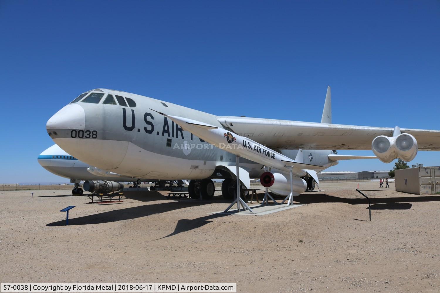 57-0038, 1958 Boeing B-52F-105-BO Stratofortress C/N 17432, B-52F